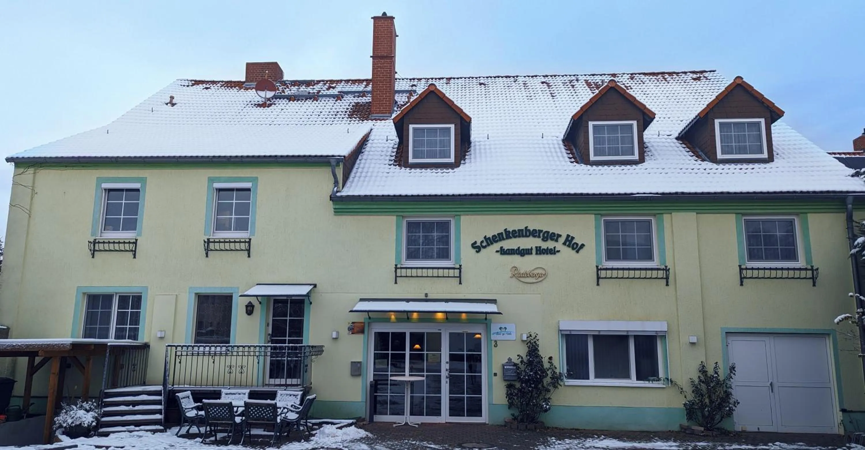 Property building in Land-gut-Hotel Schenkenberger Hof