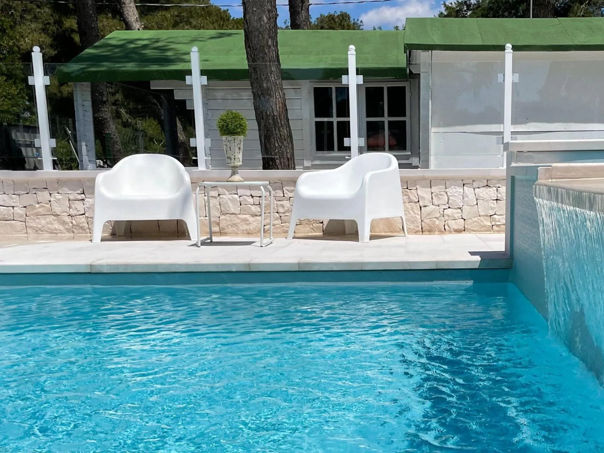 Swimming pool in B&B TENUTA AGNUSDEI