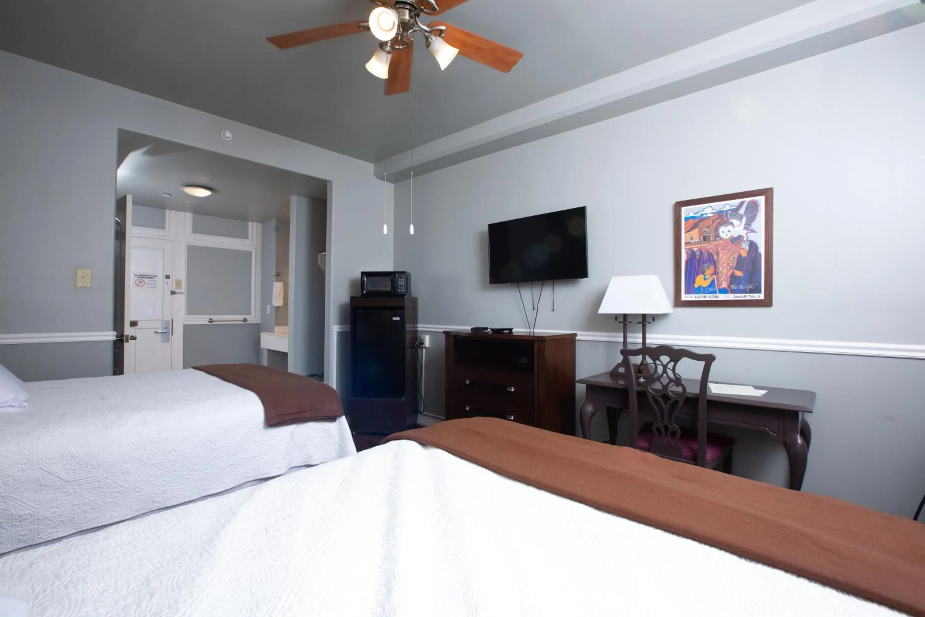 Bed in The Rialto Hotel