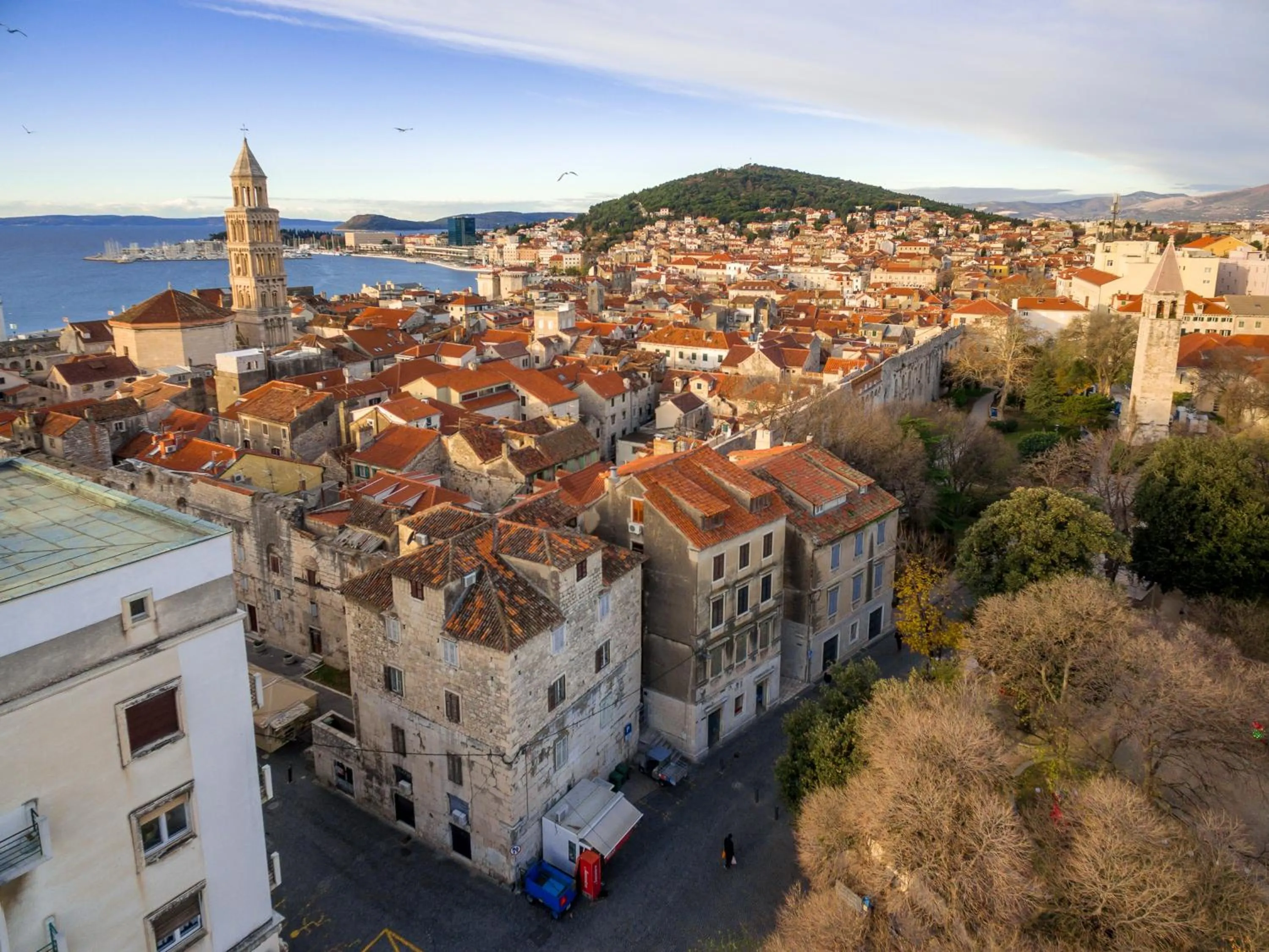 Property building in Oblivion Luxury Rooms