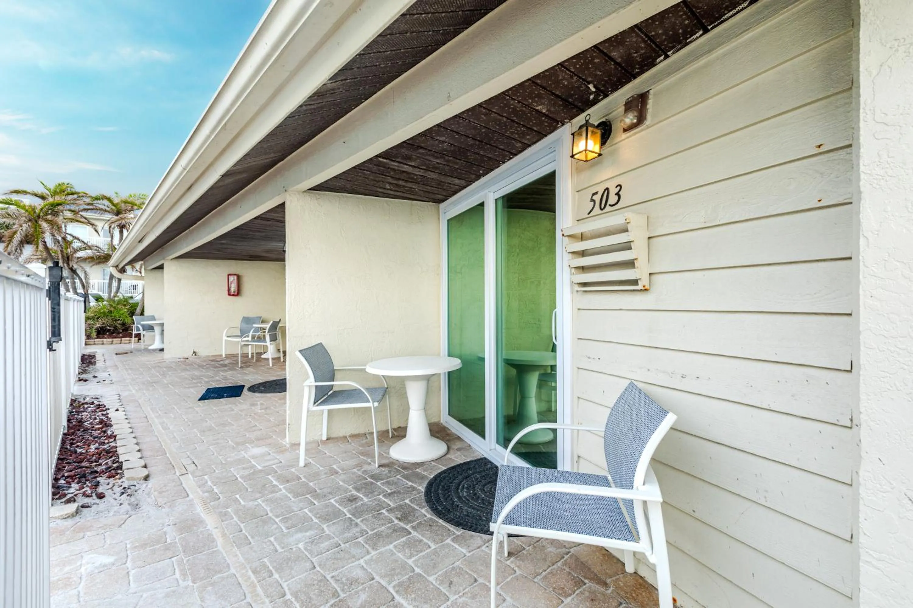 Patio in Grand Shores West