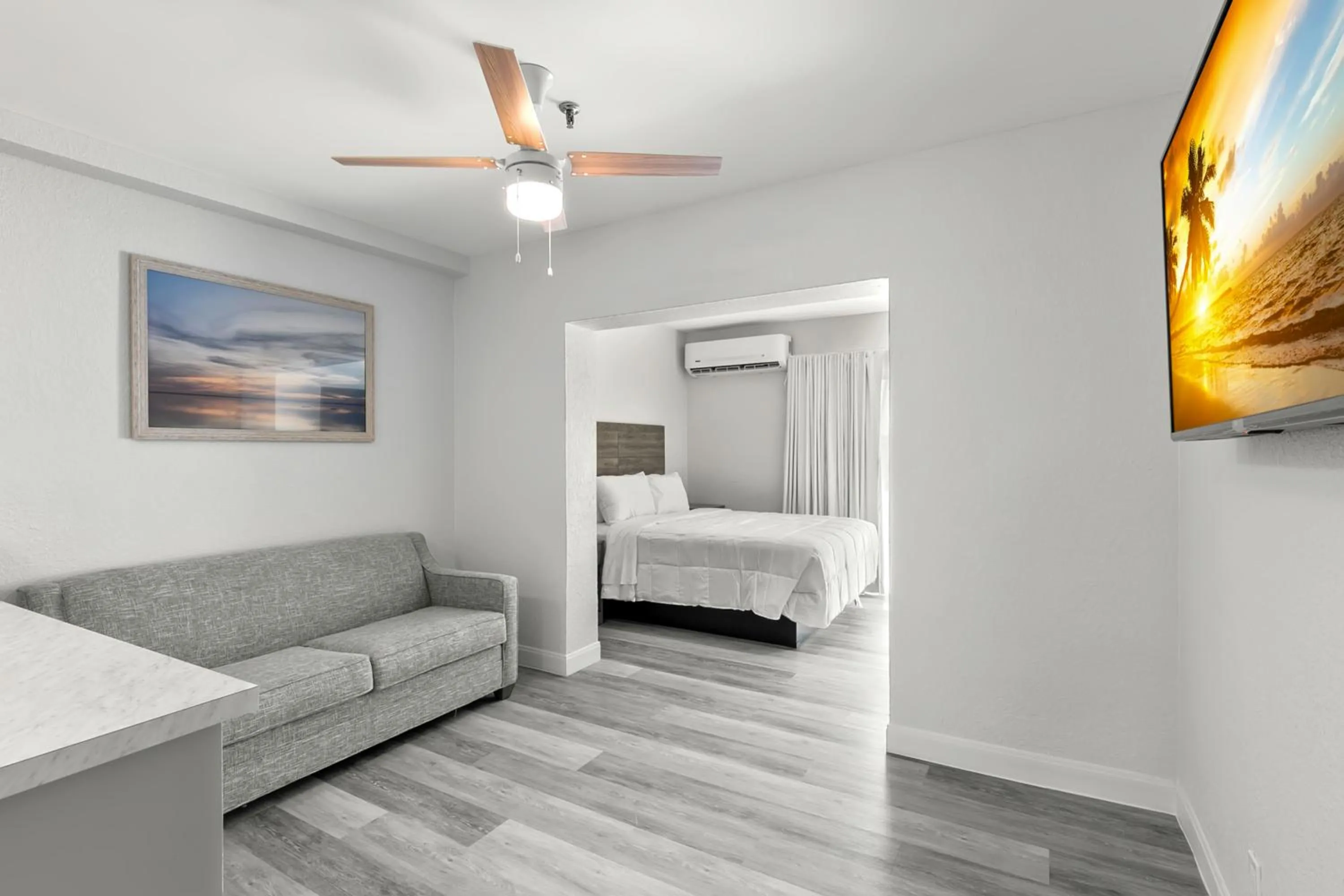 Living room in Grand Shores West