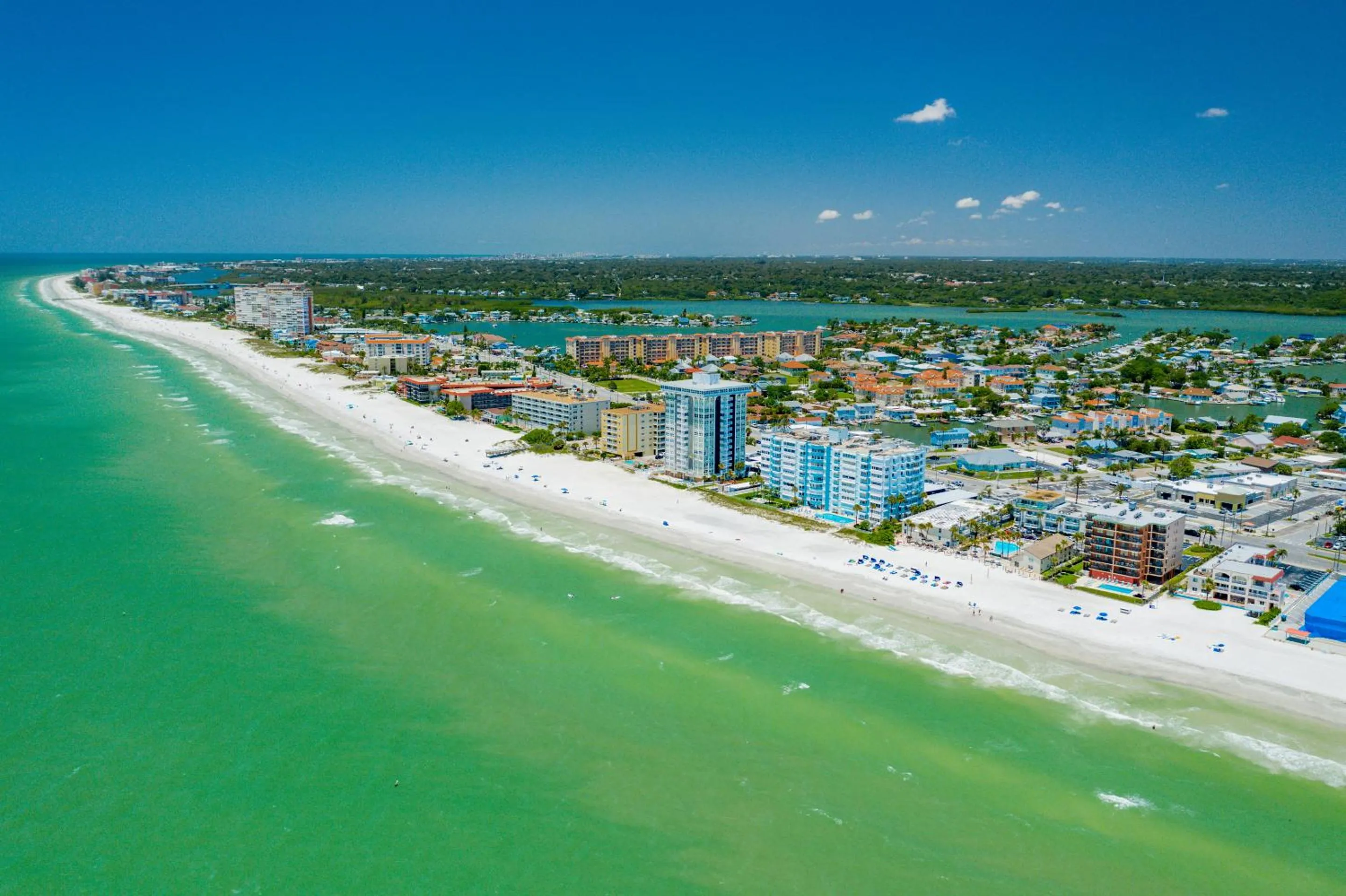 Bird's eye view in Grand Shores West