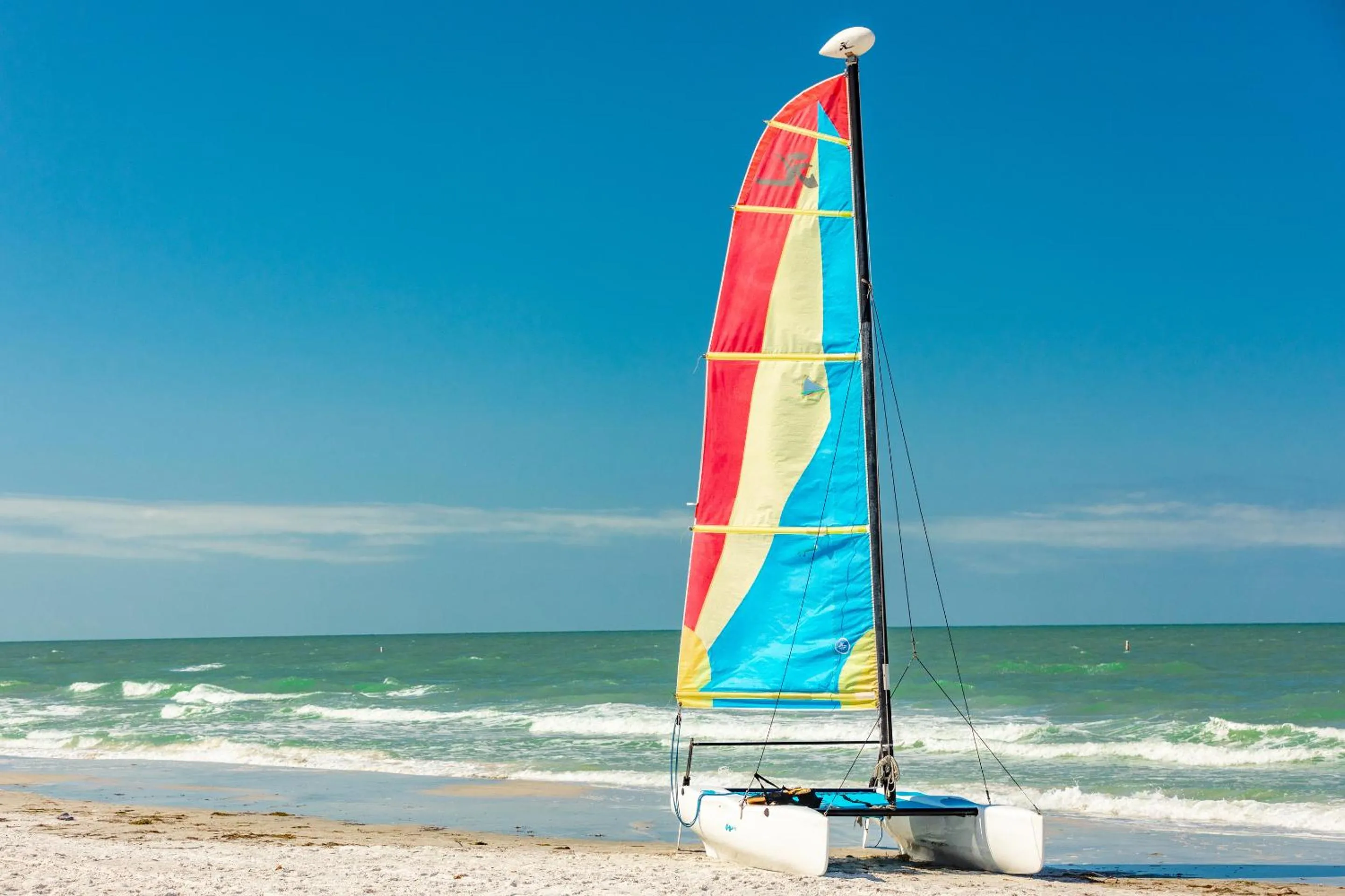 Windsurfing in Grand Shores West