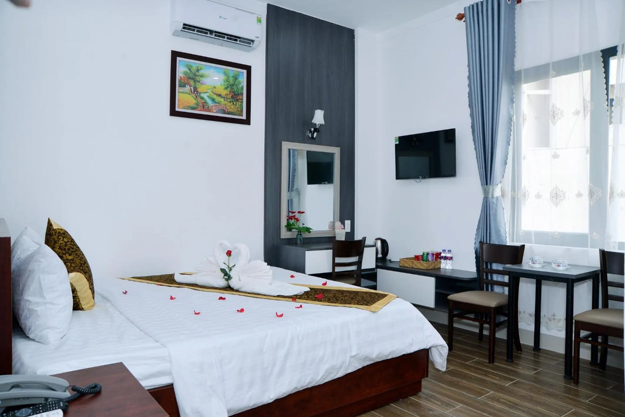 Bed in Buon Ma Thuot Hotel