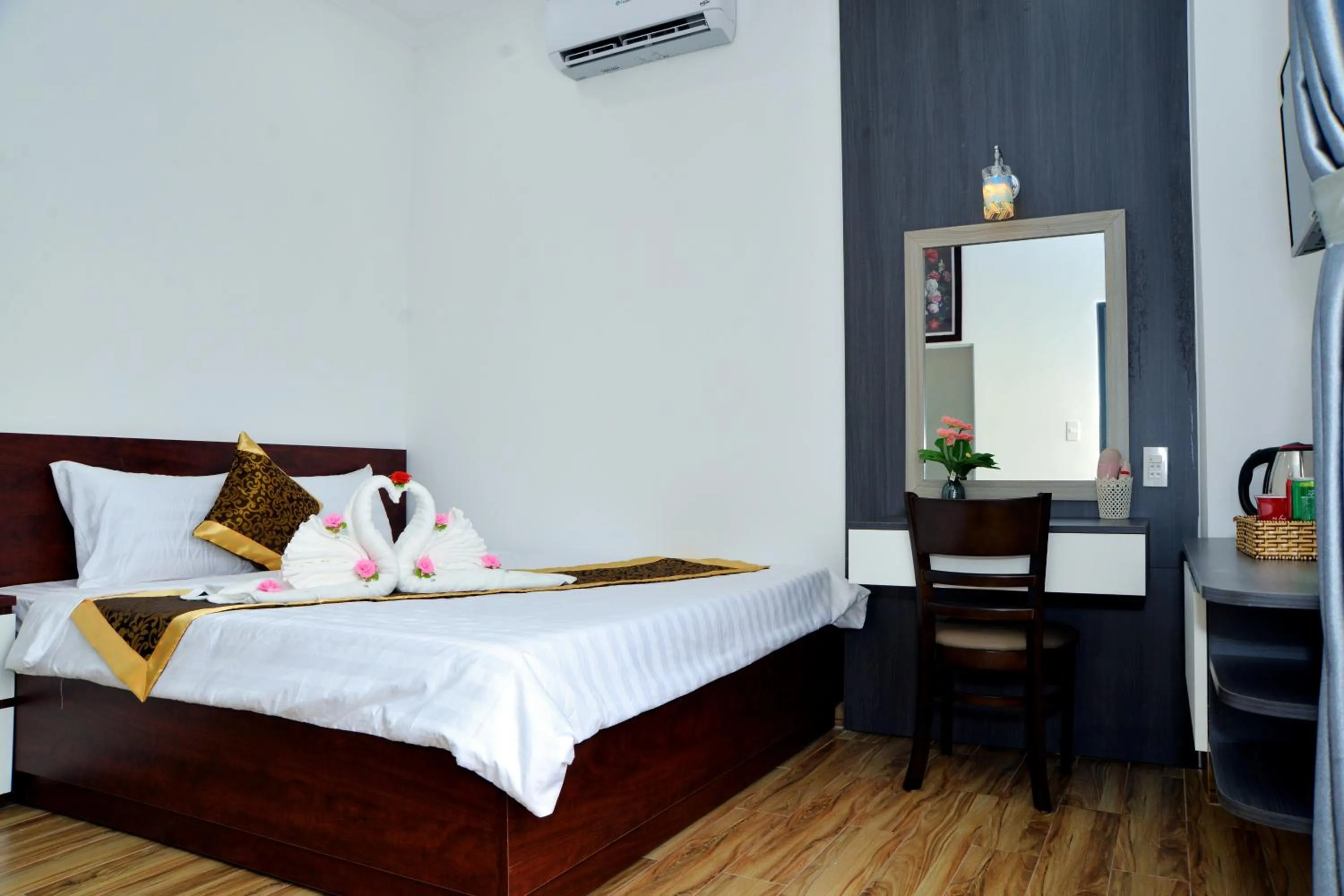 Bed in Buon Ma Thuot Hotel