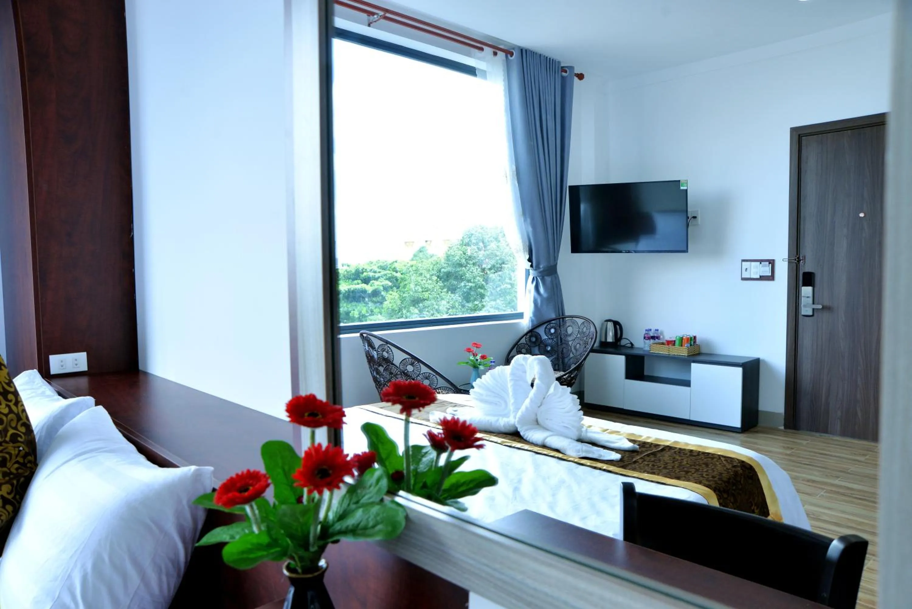 Bed in Buon Ma Thuot Hotel