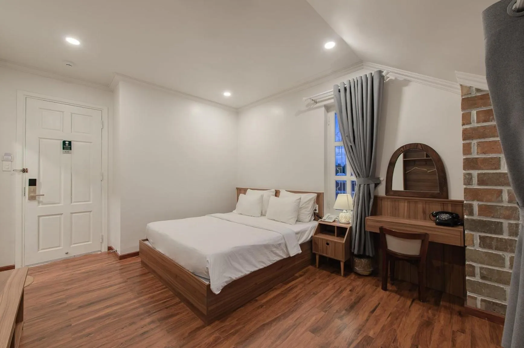 Bed in Le Soleil Boutique Hotel