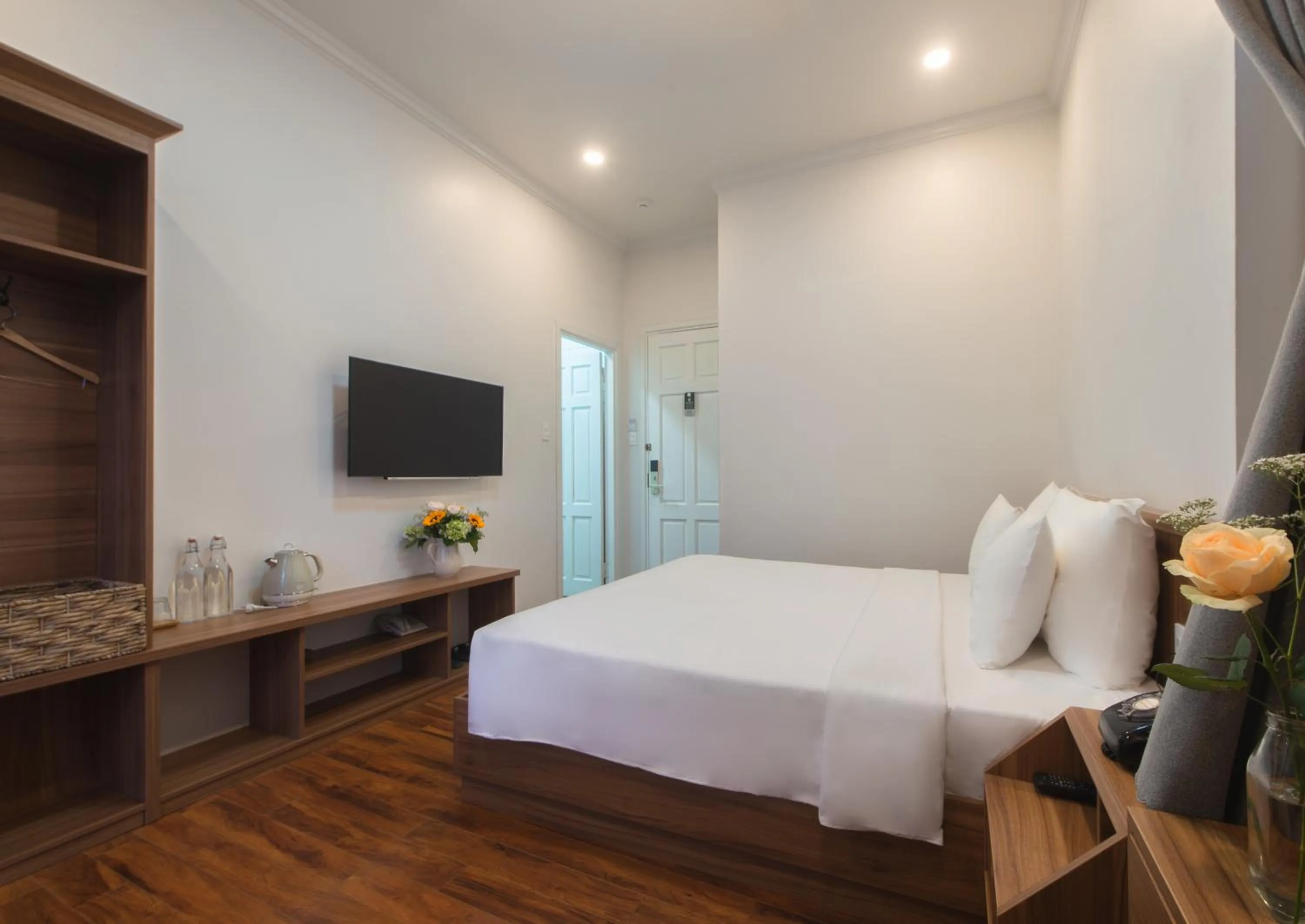 Bed in Le Soleil Boutique Hotel