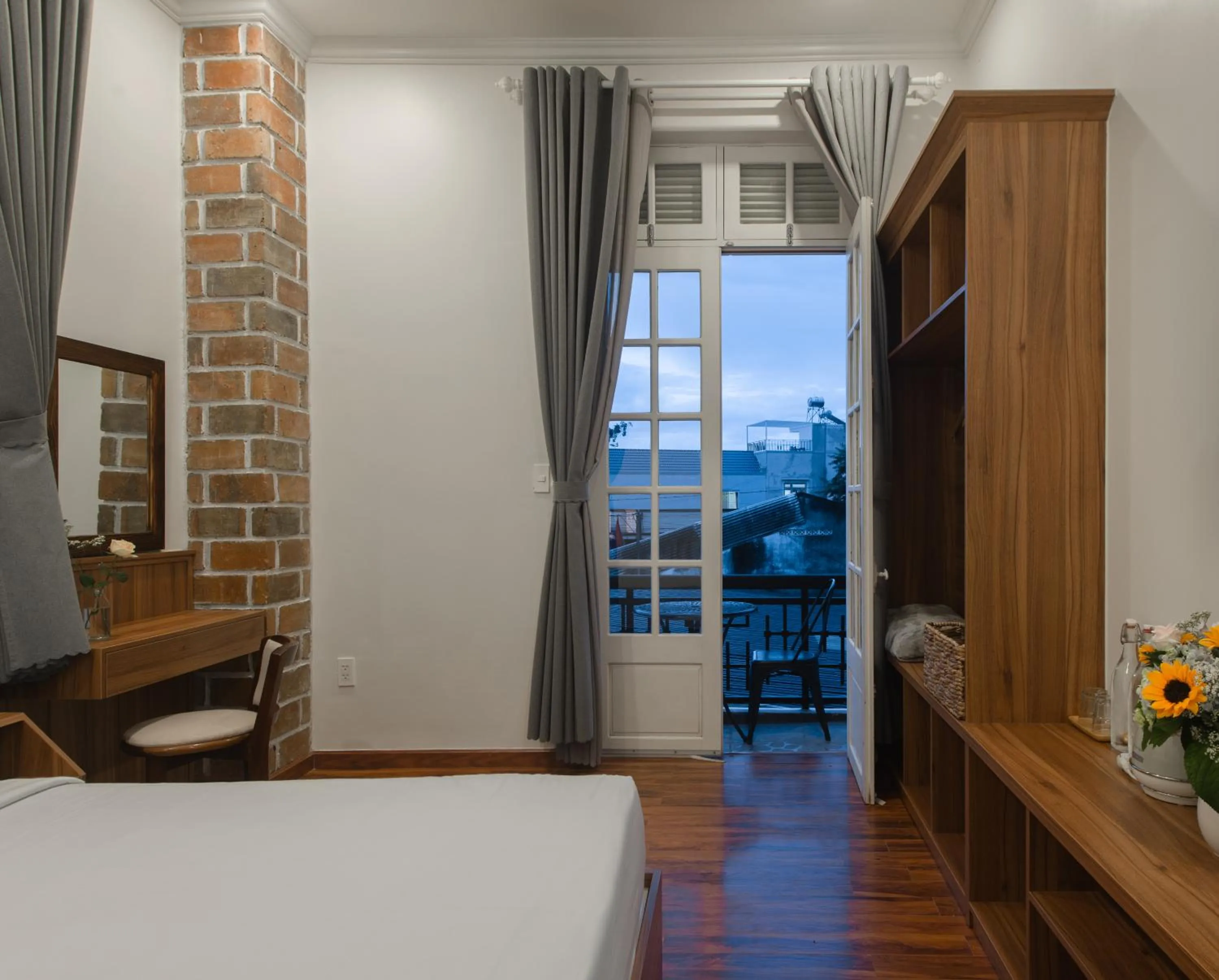 Bed in Le Soleil Boutique Hotel