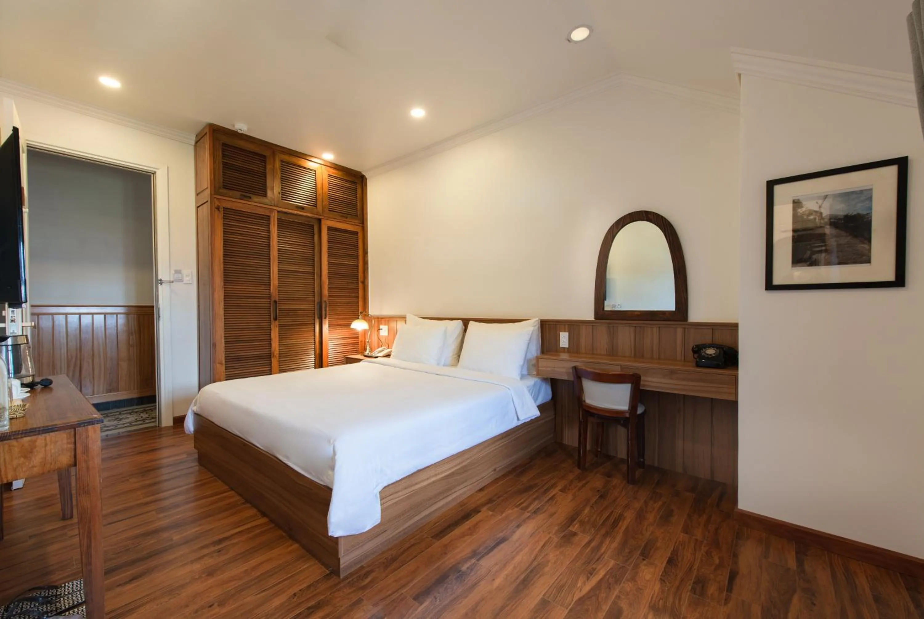 Bed in Le Soleil Boutique Hotel