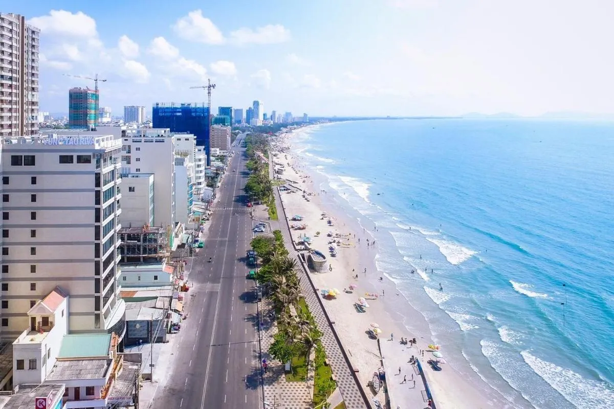 Neighbourhood in VUNG TAU LUXURY HOTEL & APARTMENT