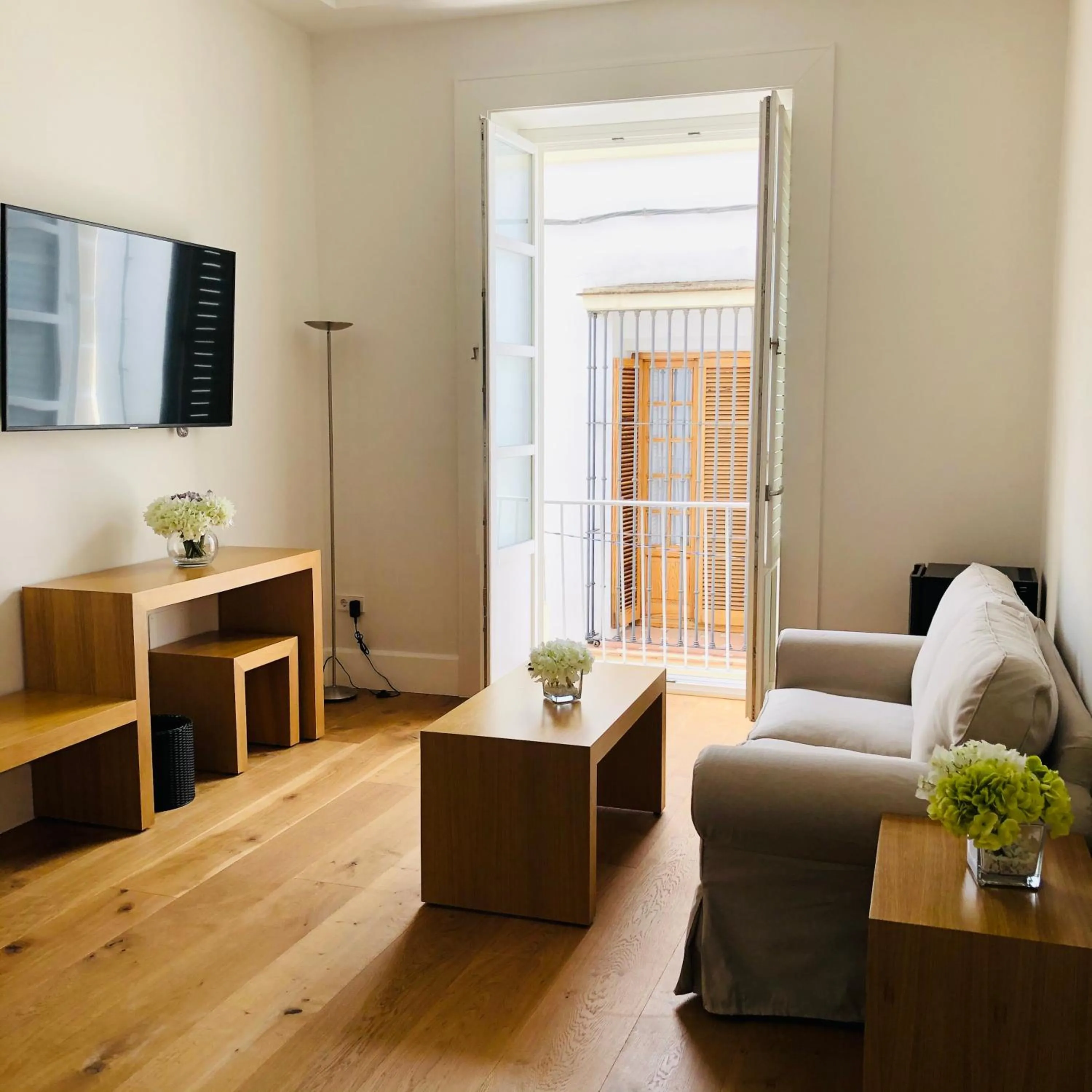 Seating area in Hotel Boutique Palacio Corredera
