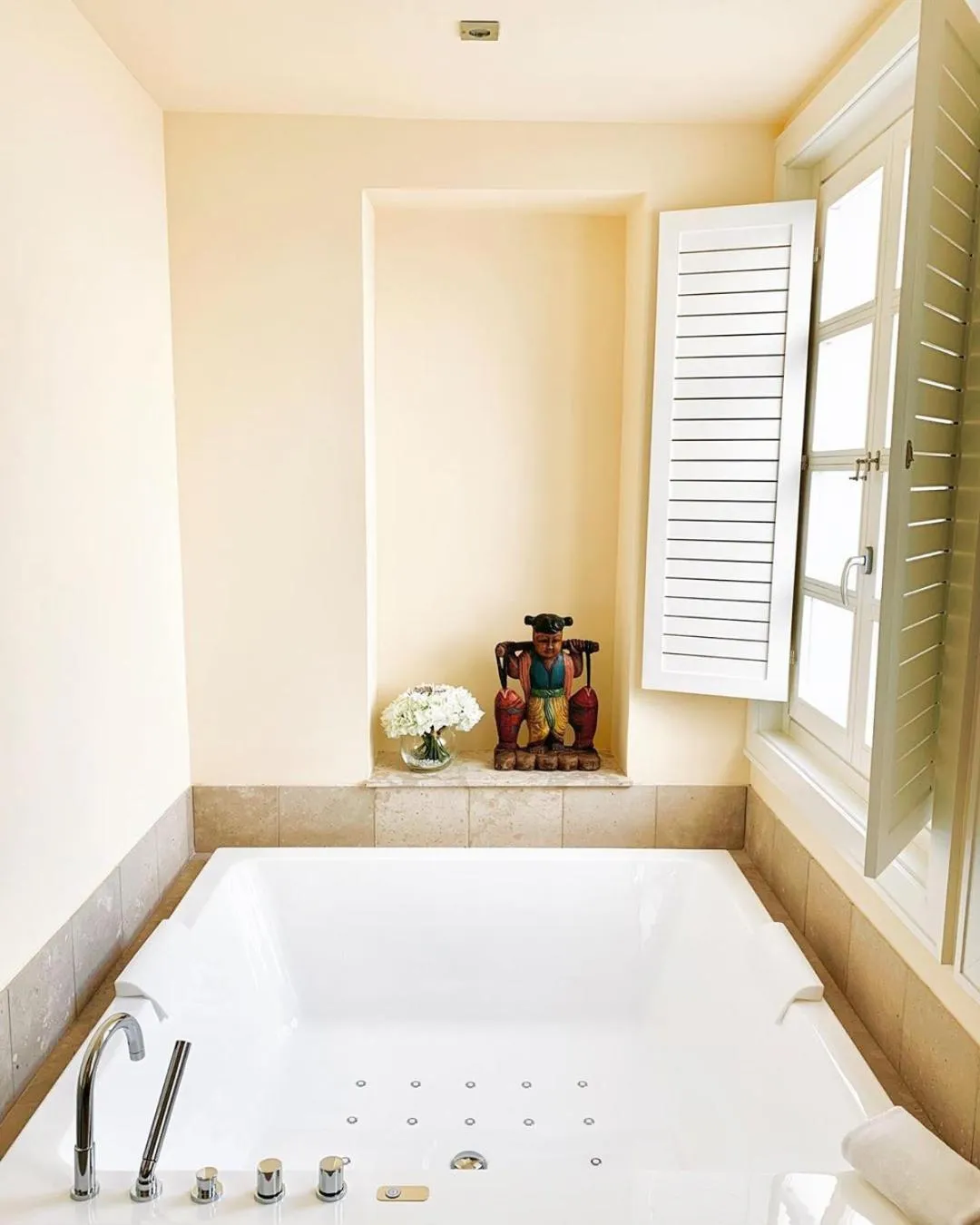 Hot Tub, Bed in Hotel Boutique Palacio Corredera