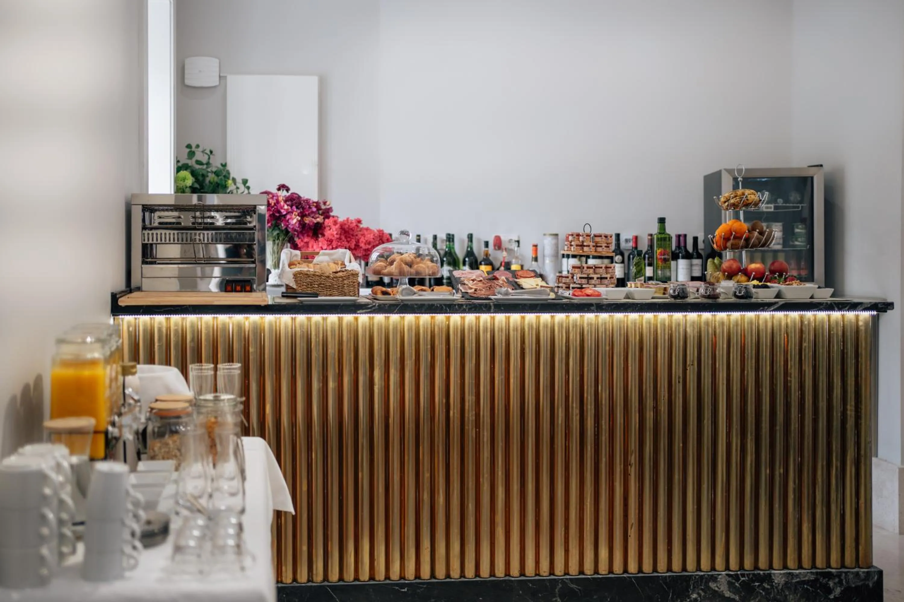 Lounge or bar in Hotel Boutique Palacio Corredera