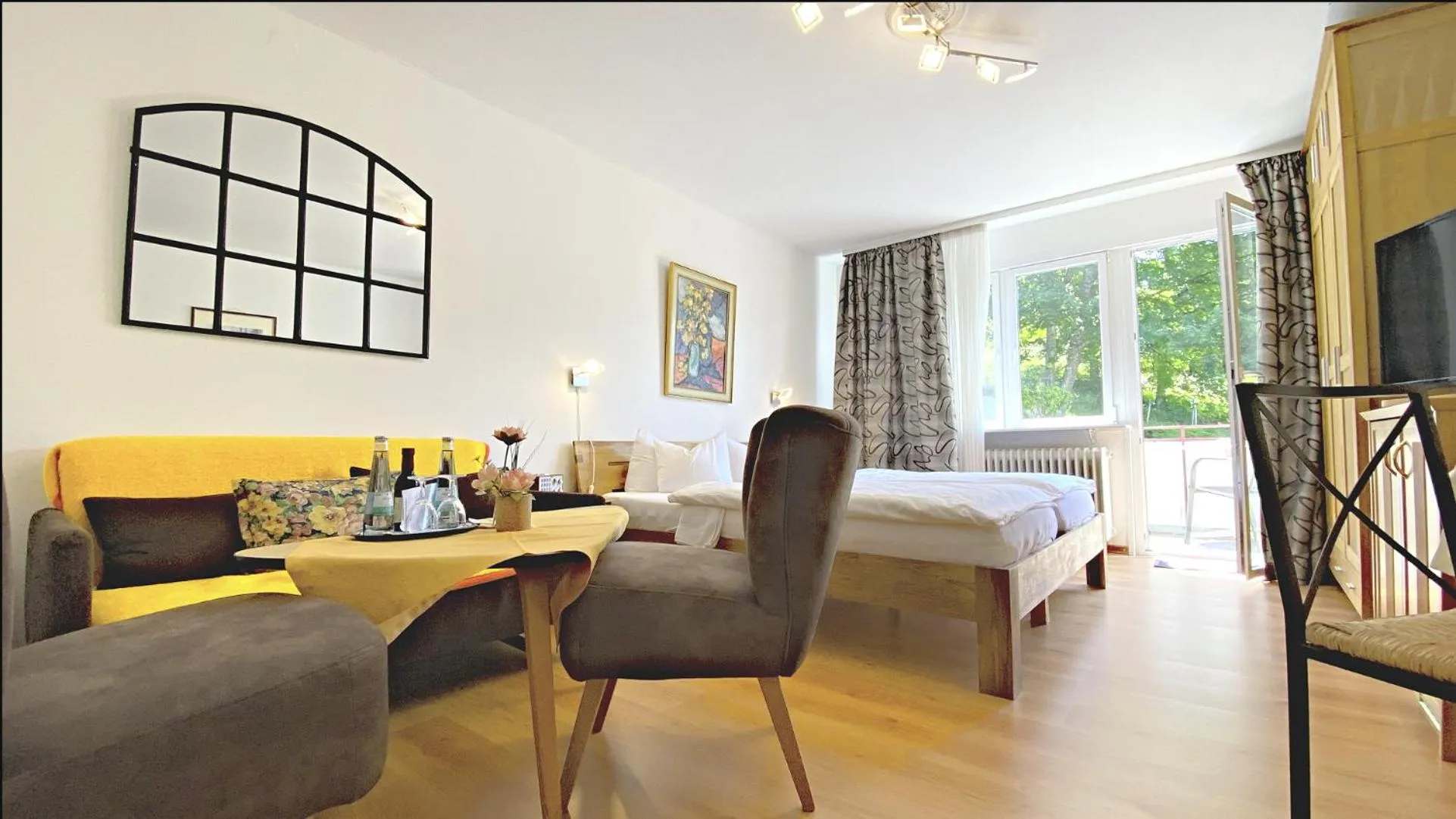 Double Room in HOTEL YOGA JASMIN ehemals Hotel Eberhardt-Burghardt