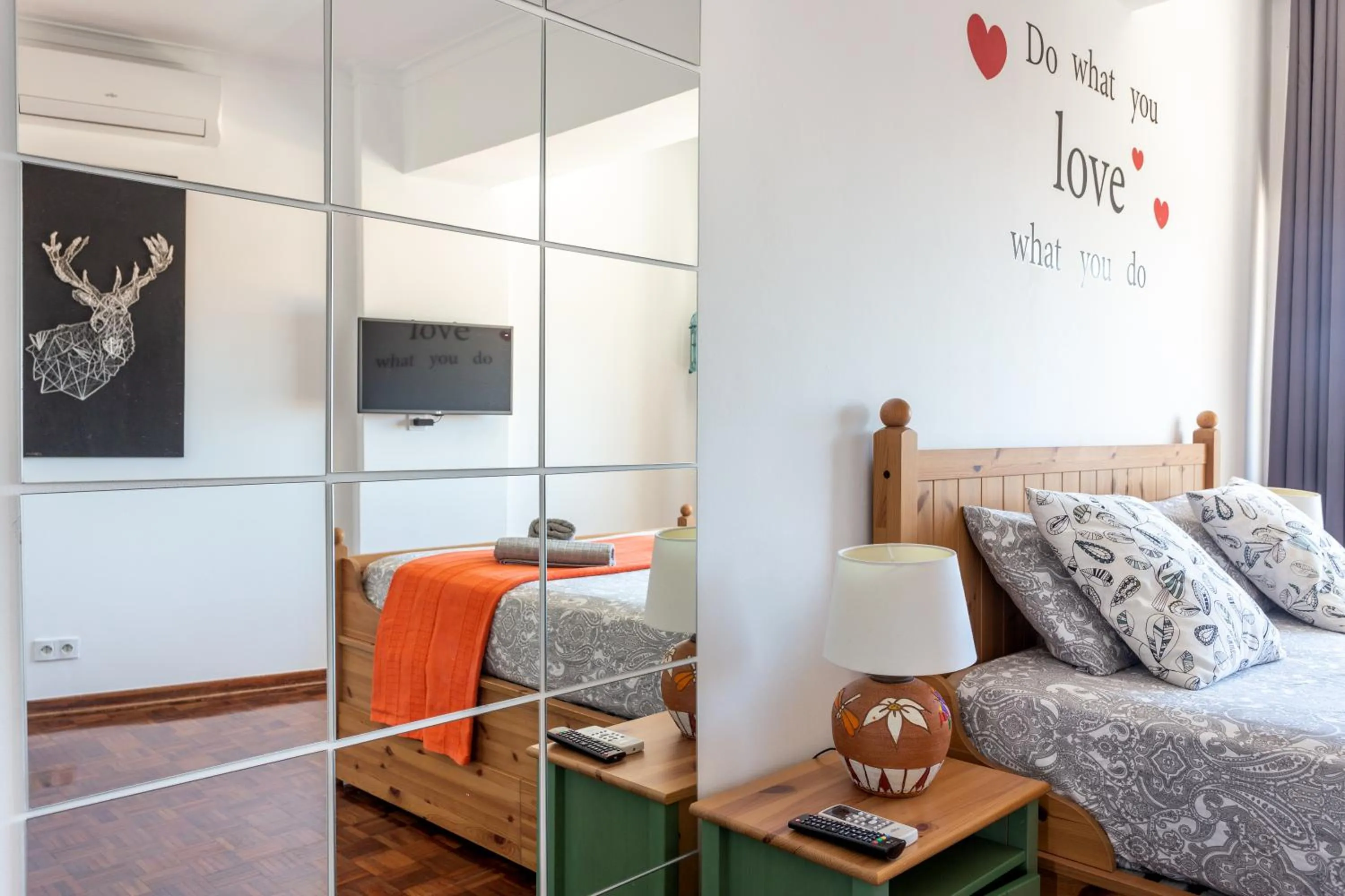 Bedroom in Dreamers Duplex with Seaview