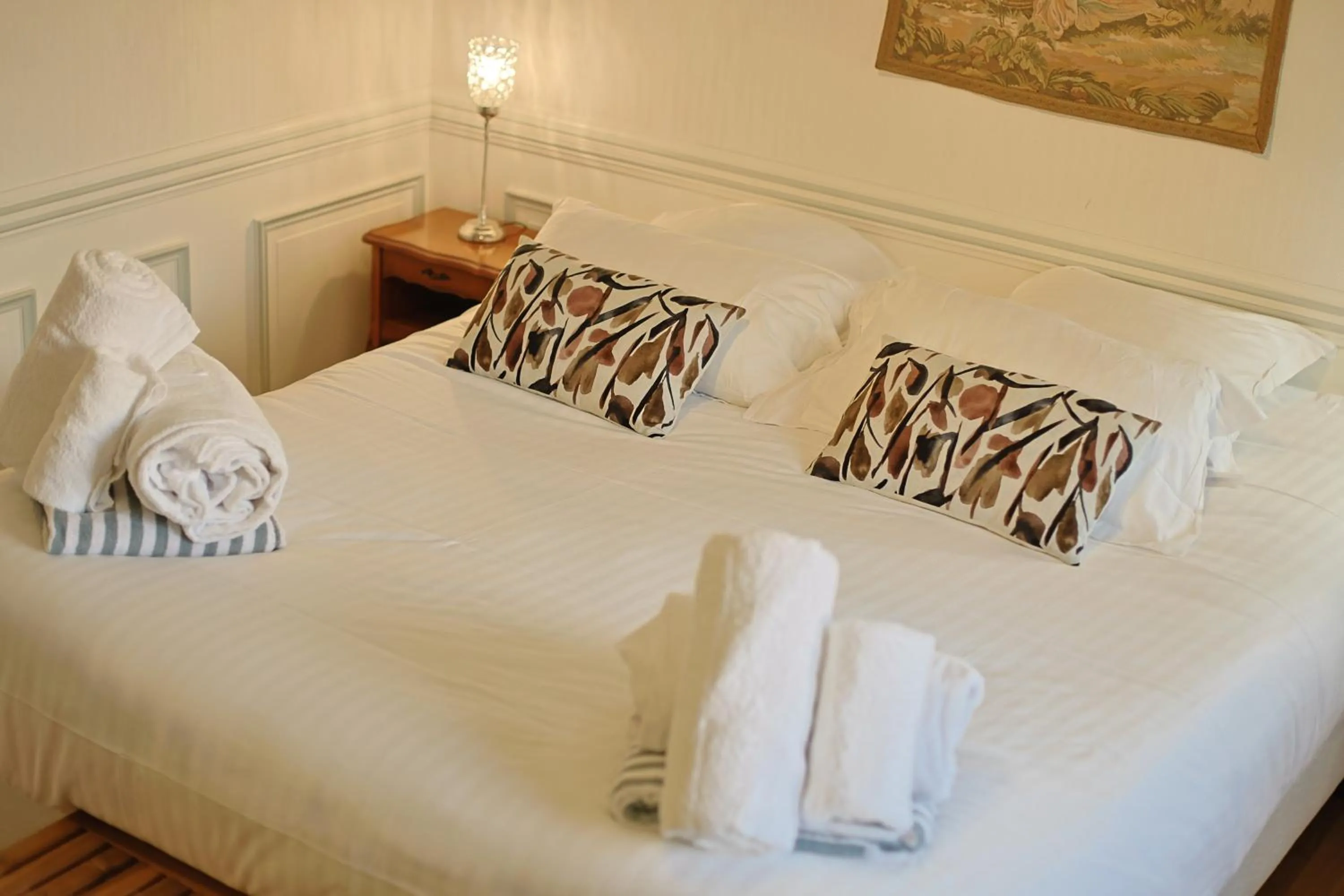 Bed in Château du Boulay Morin