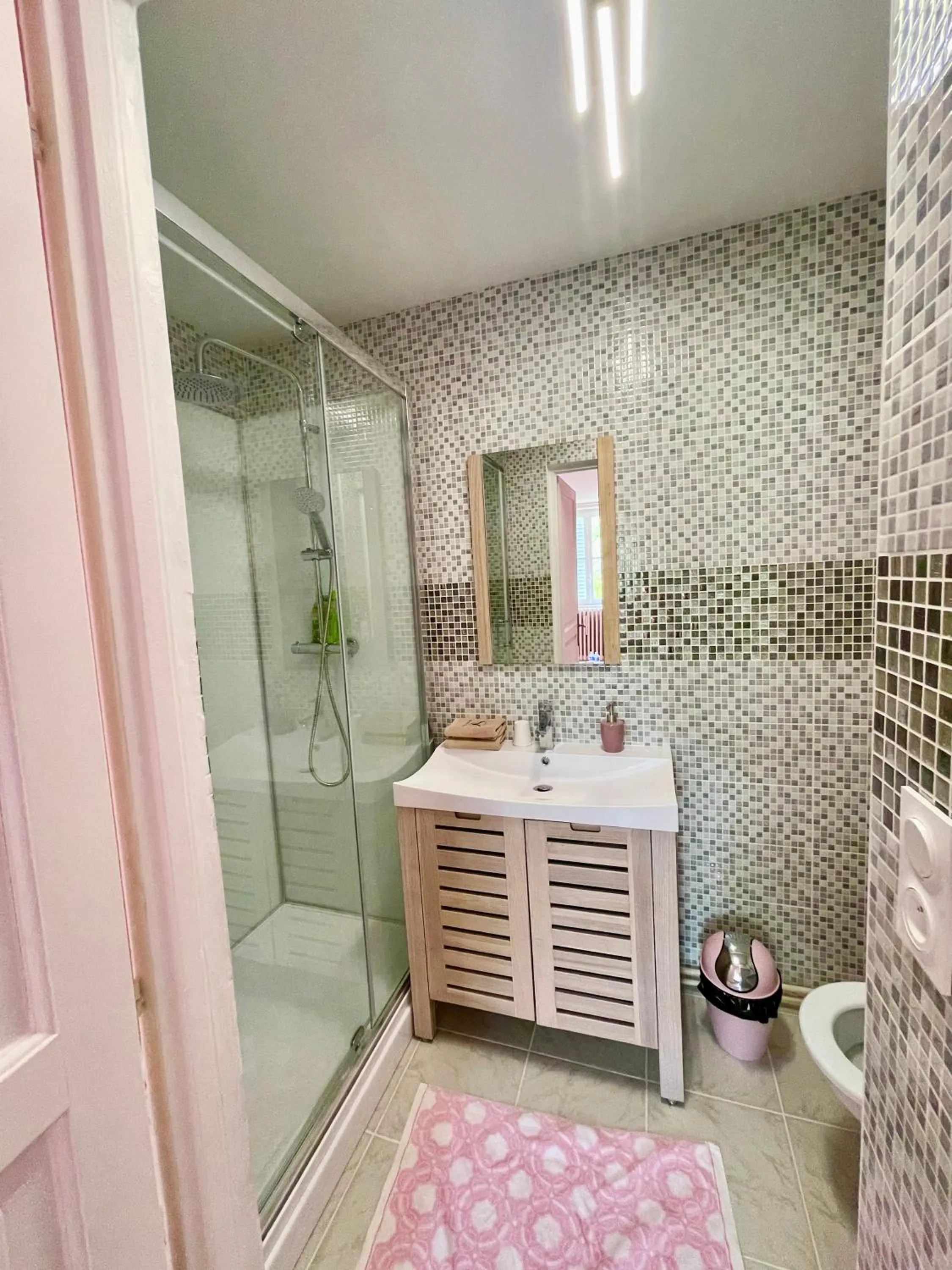 Bathroom in Château du Boulay Morin