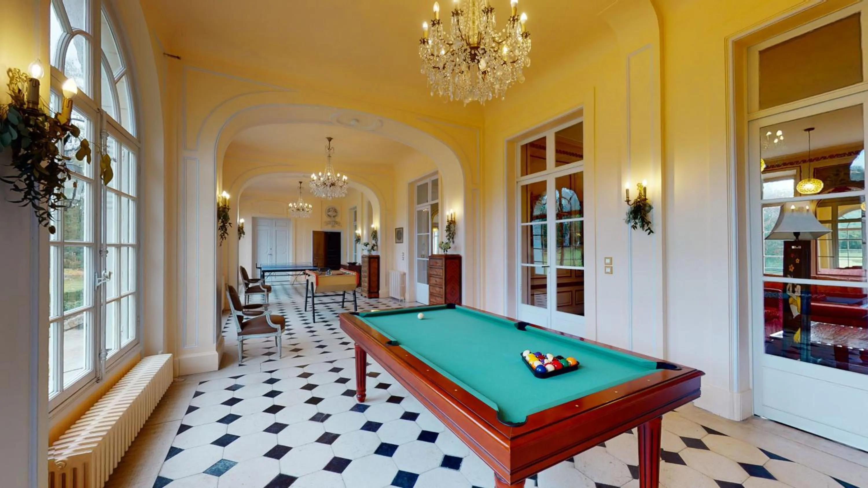 Billiard in Château du Boulay Morin