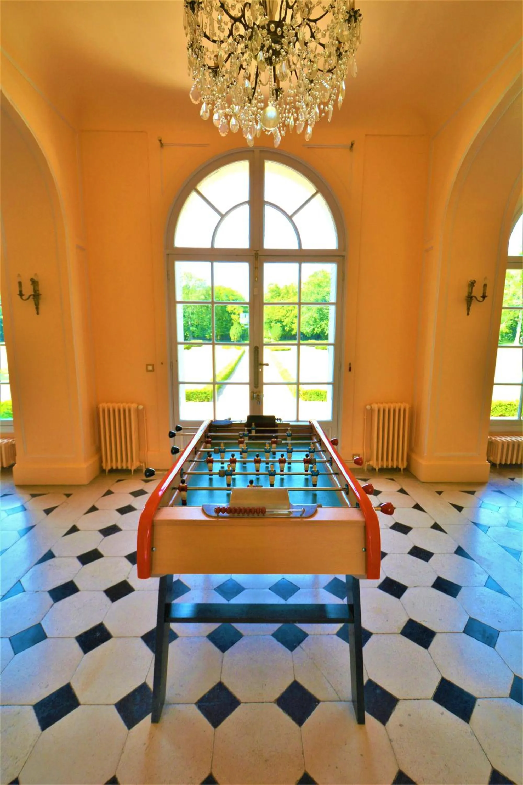Game Room in Château du Boulay Morin