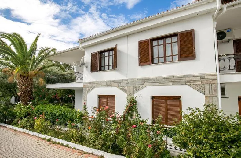 Property building in Makedonia