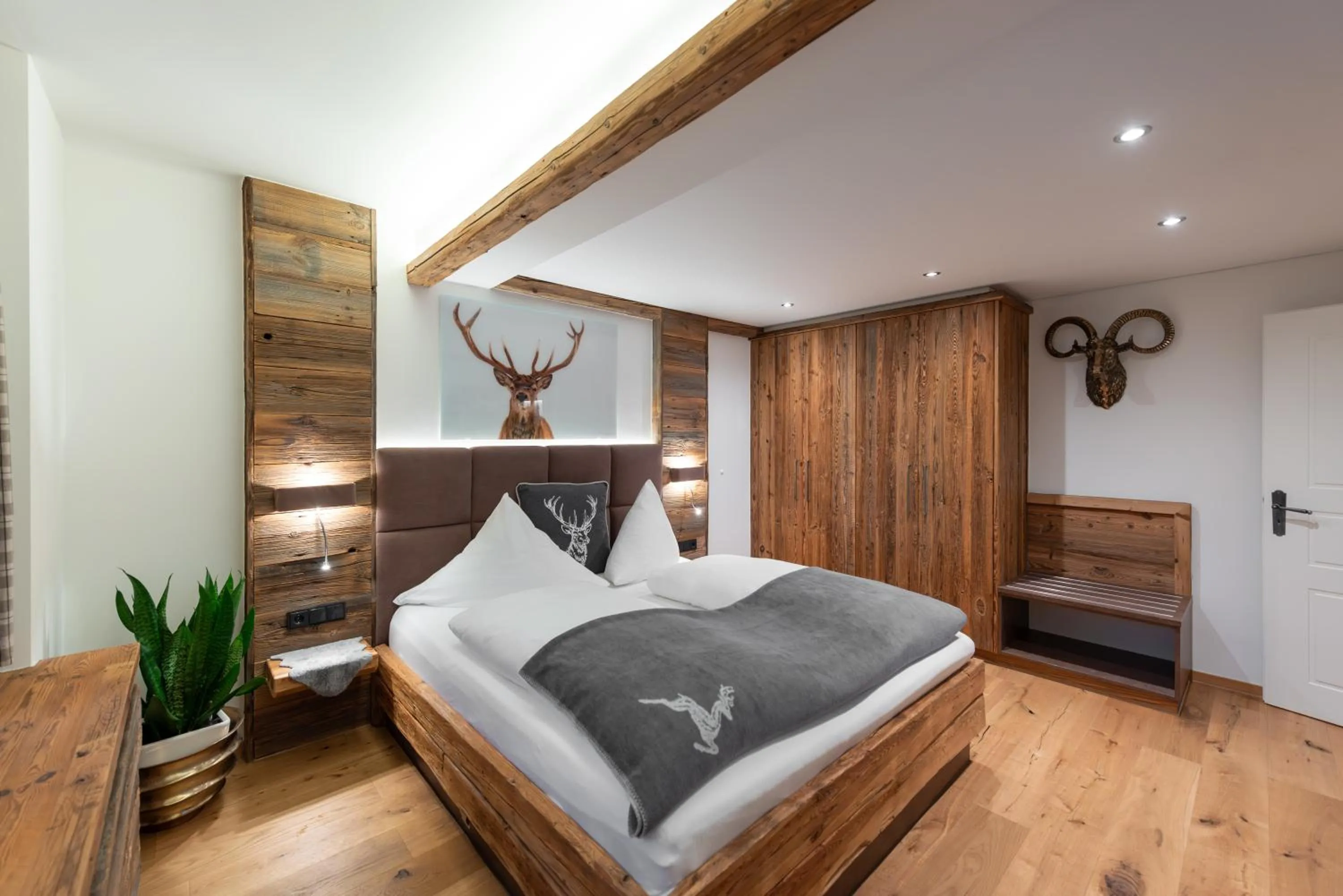 Bed in Villa Thea Hotel am Rosengarten