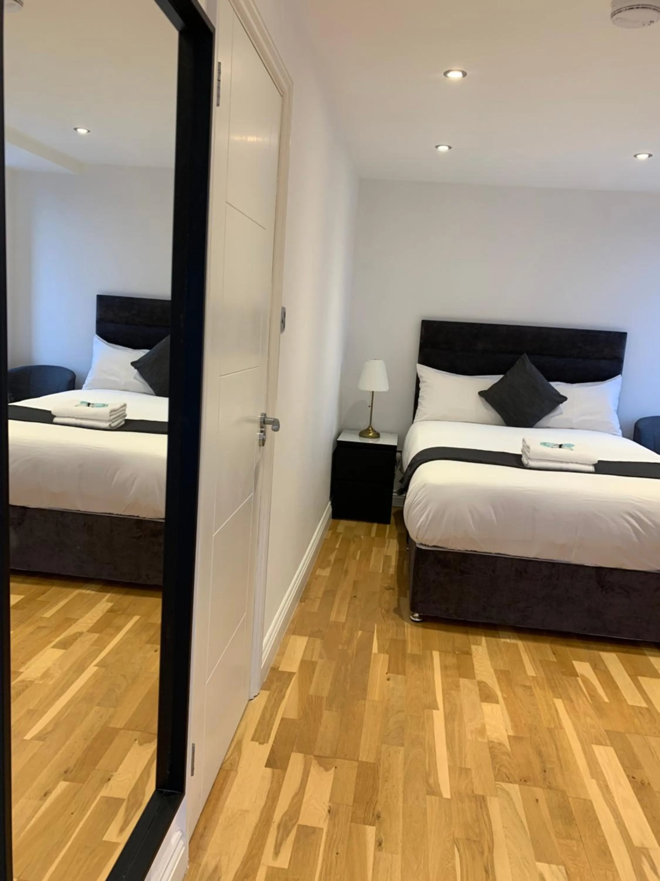 Bedroom, Bed in SE10 House