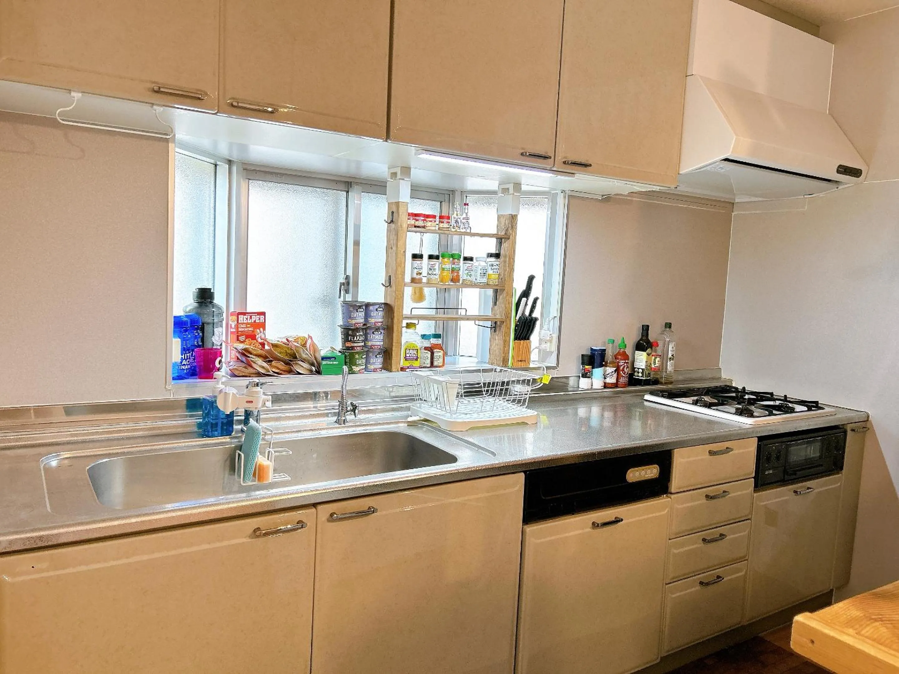 Kitchen or kitchenette in Condominium Palace Resort Chatan III