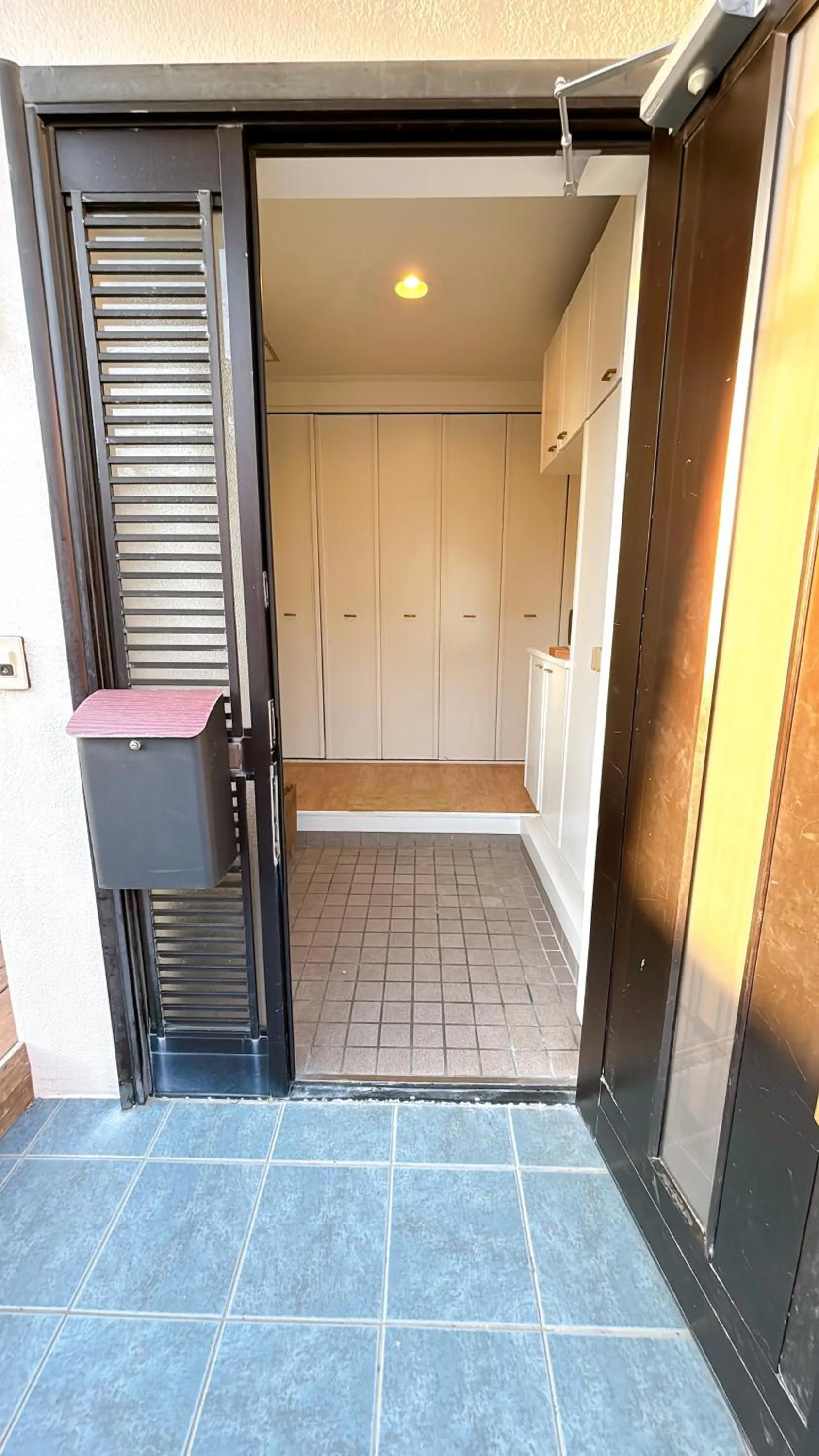 Facade/entrance in Condominium Palace Resort Chatan III
