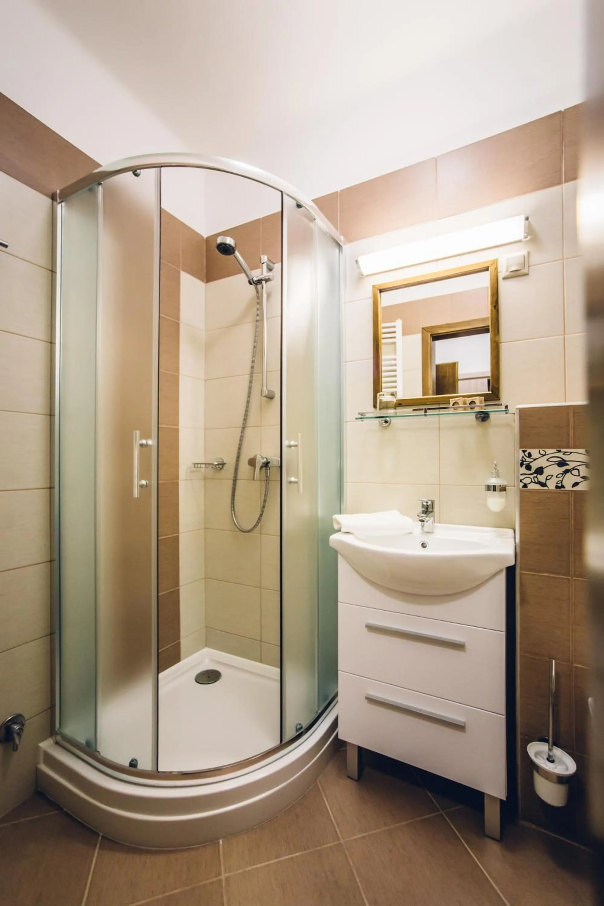 Natur Hotel Kövestető