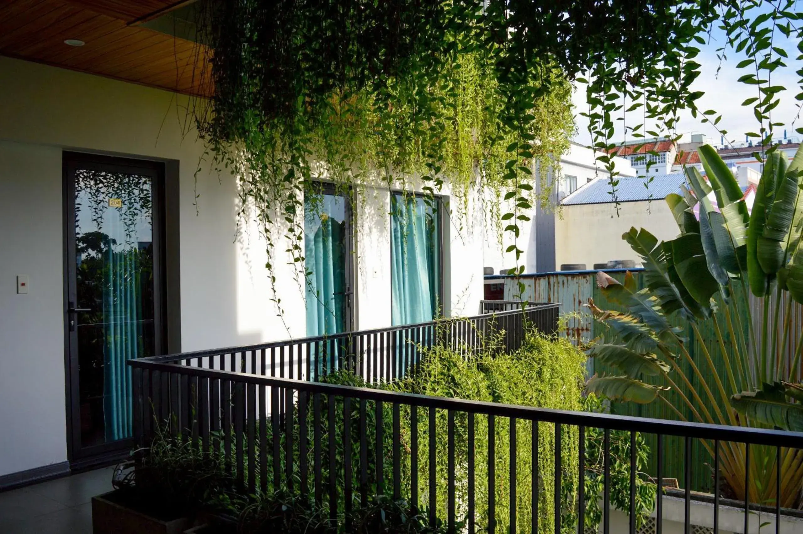 Double Room with Pool View in Hoianese Pool & Sunset Hotel - A Member Of Hoianese Cultural Experiential Hotel Double Room with Pool View in Hoianese Pool & Sunset Hotel - A Member Of Hoianese Cultural Experiential Hotel