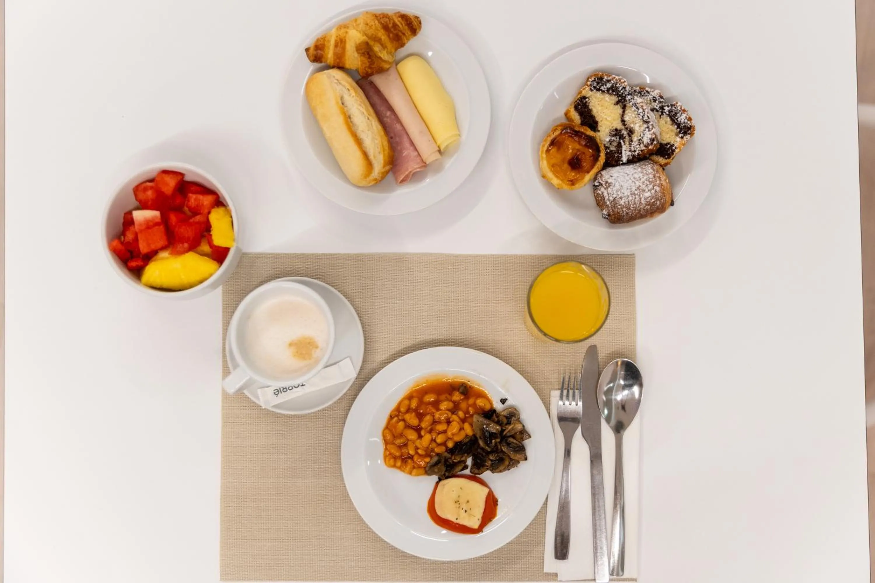 Breakfast in The ICONS Lisbon Hotel