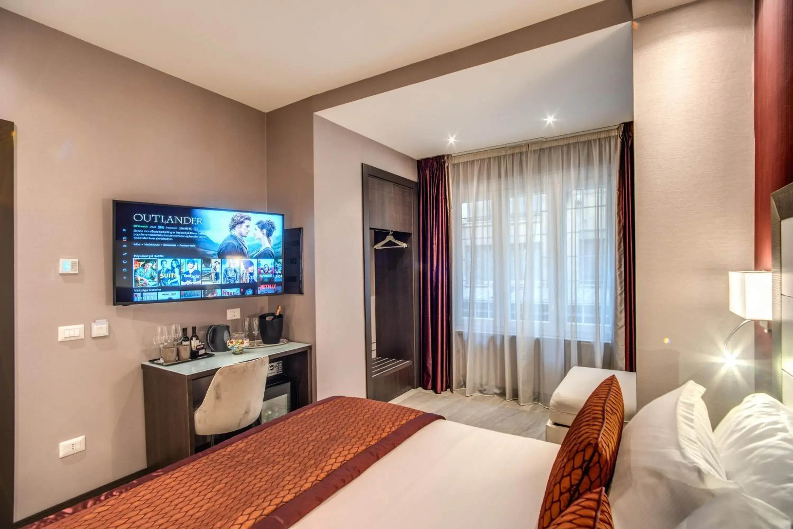 Bed in MZ HOTEL Bed in MZ HOTEL