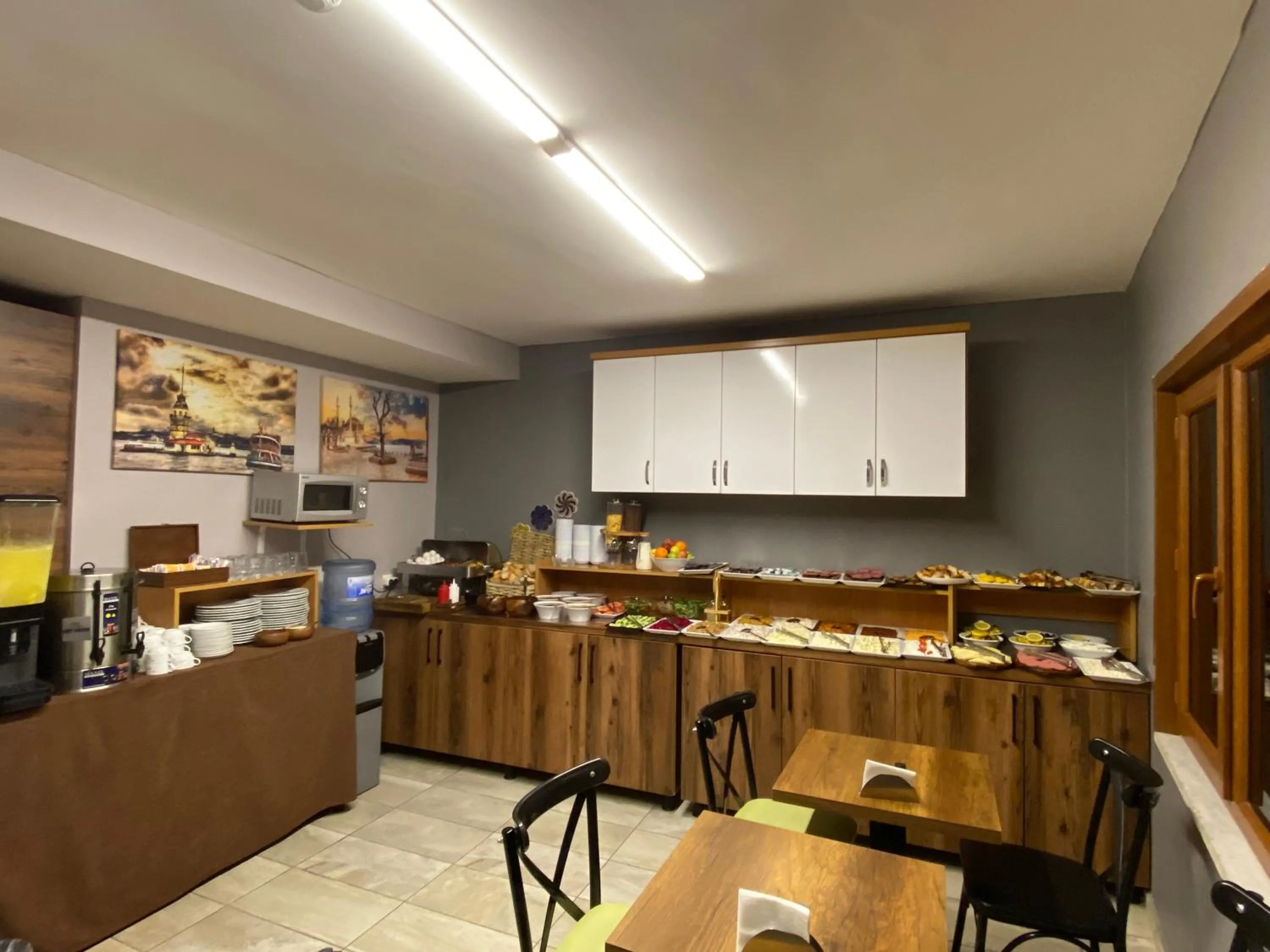 Buffet breakfast in Zeyn Otel Istanbul