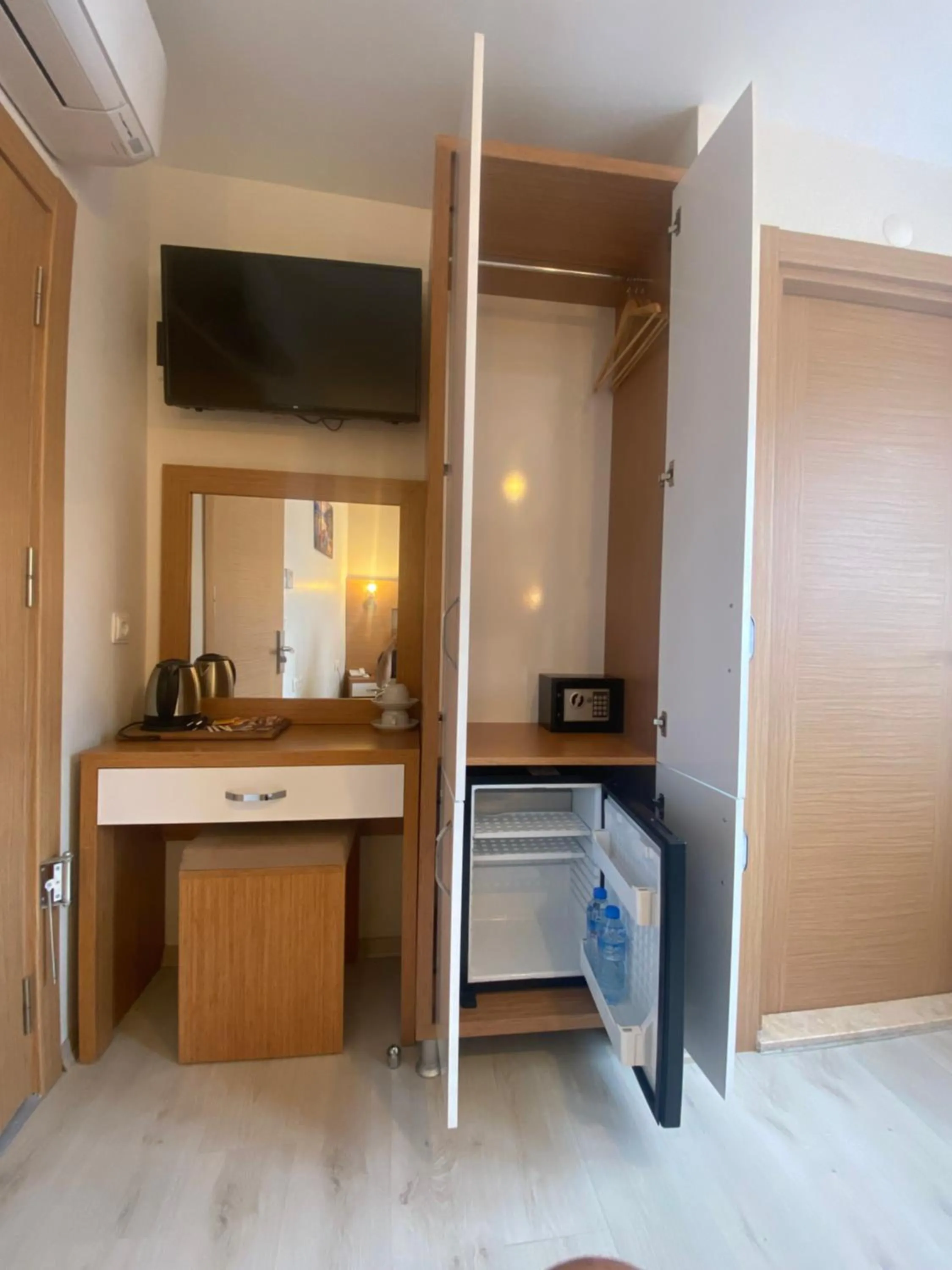 oven in Zeyn Otel Istanbul