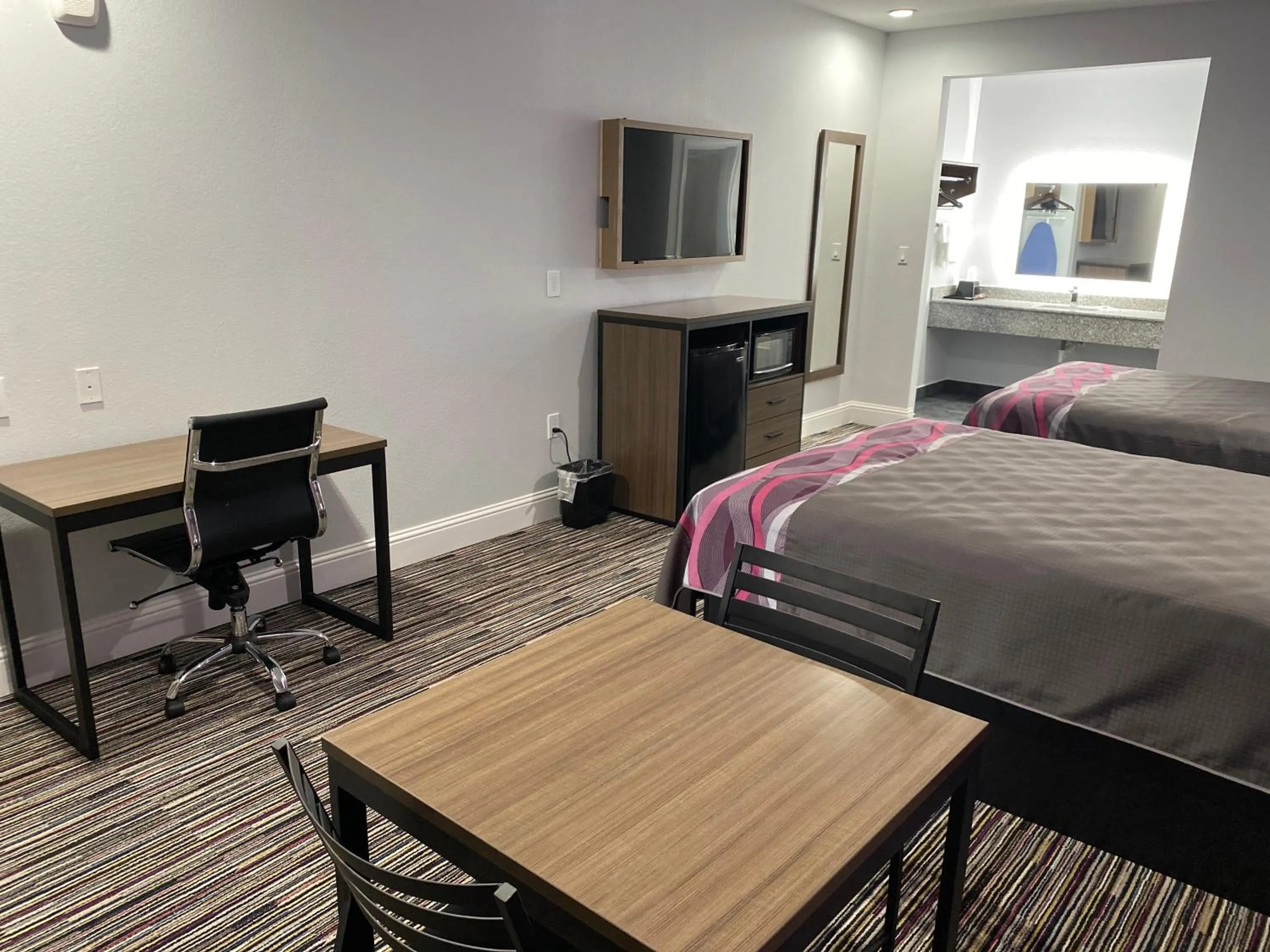 Bed in Palace Inn Crosby