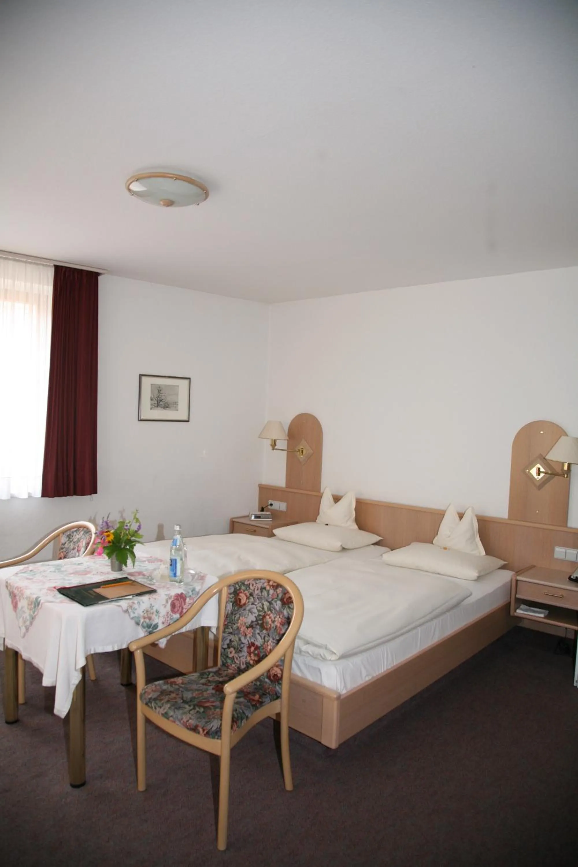 Bedroom, Bed in Glocke Weingut und Hotel