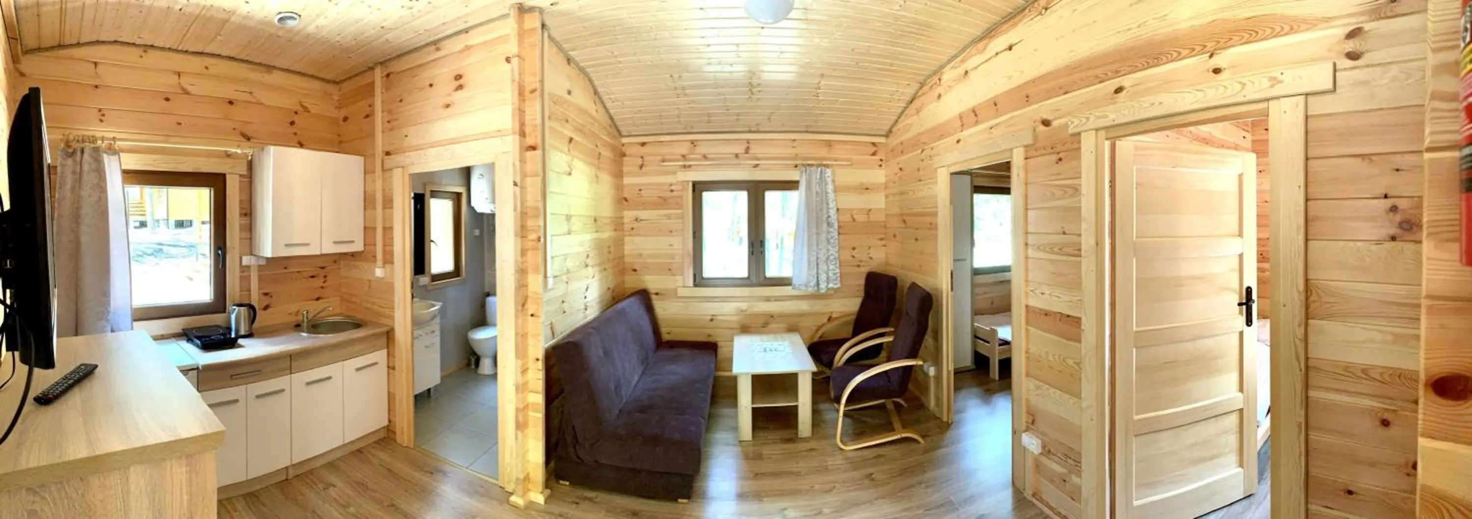 Kitchen or kitchenette in Ośrodek Wypoczynkowy Jeziornik