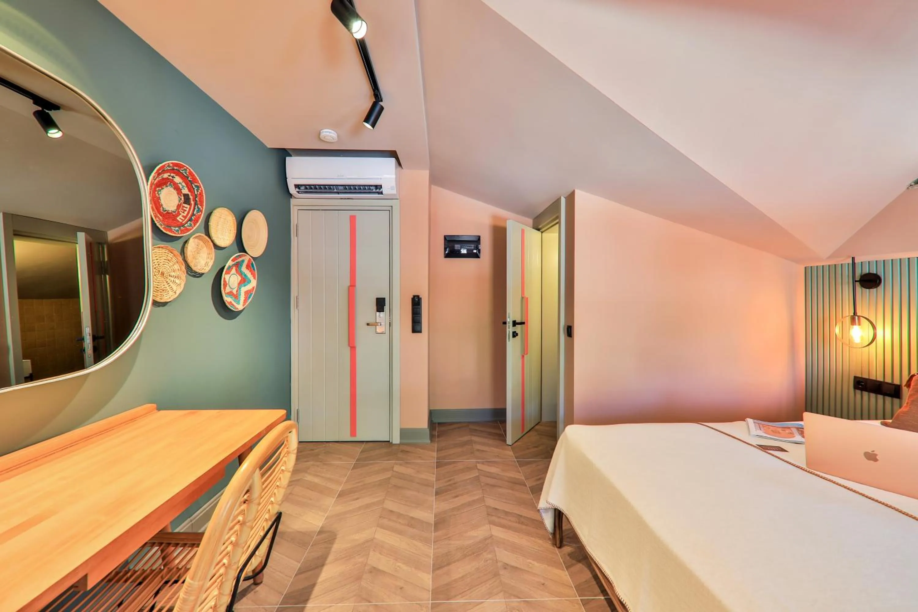 Decorative detail, Bed in Luff Boutique Hotel - Adult Only