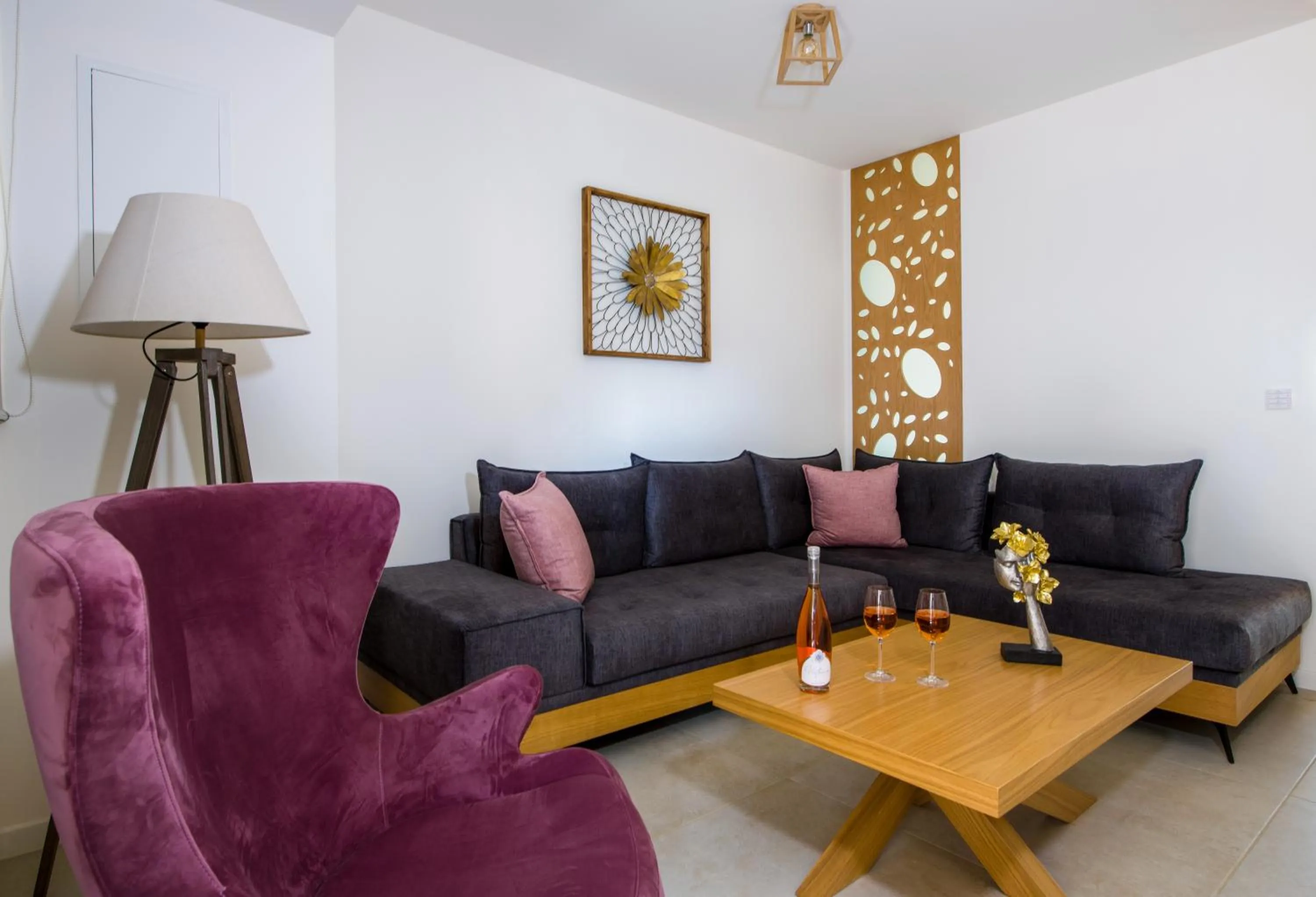 Lilium Luxury Suites