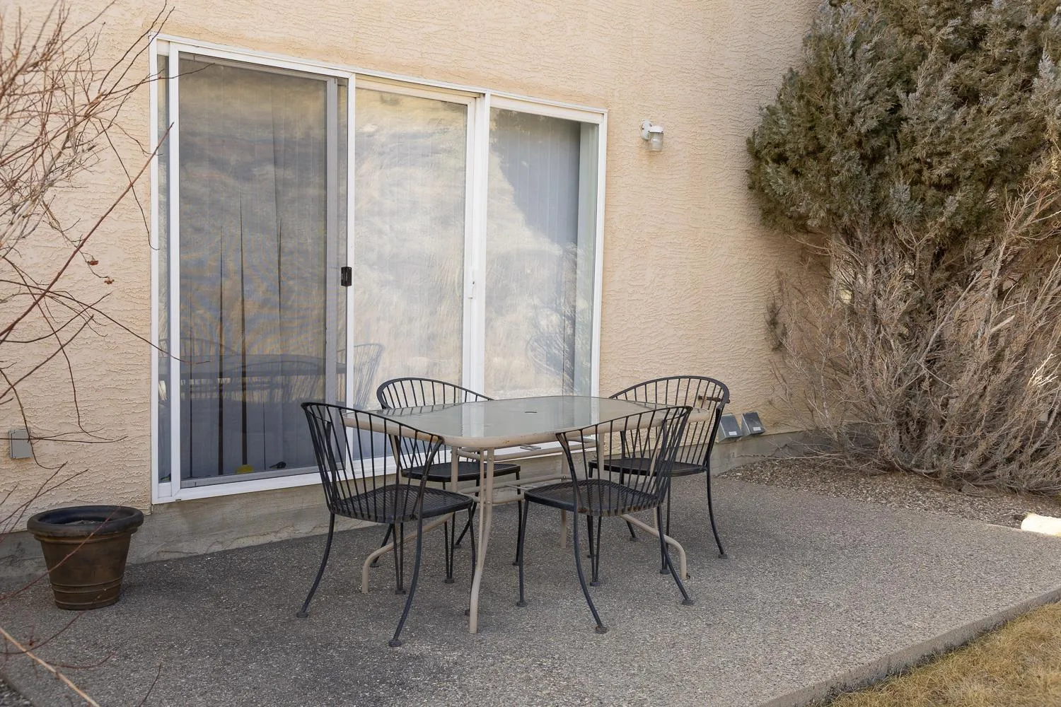 Property building in Paradise Canyon Golf Resort - Luxury Condo M401