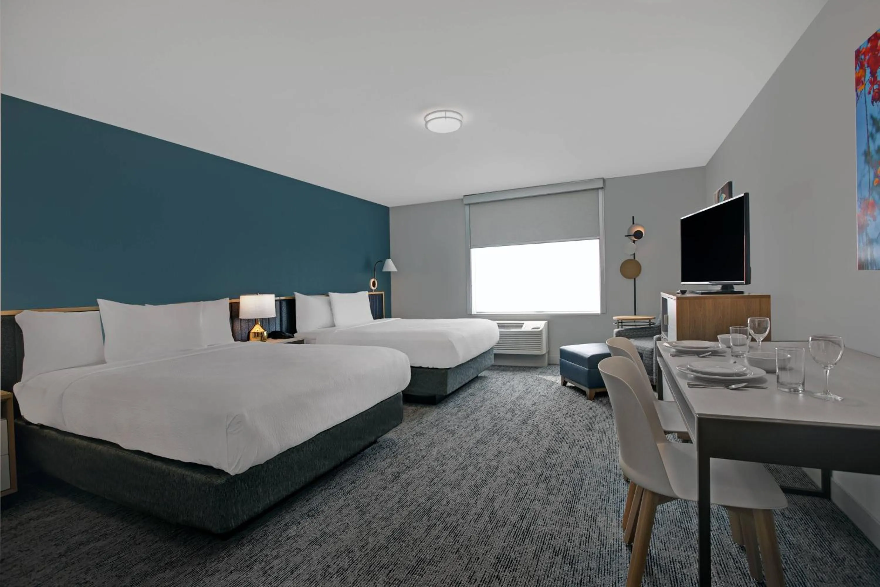 Photo of the whole room, Bed in TownePlace Suites by Marriott Phoenix Glendale Sports & Entertainment District