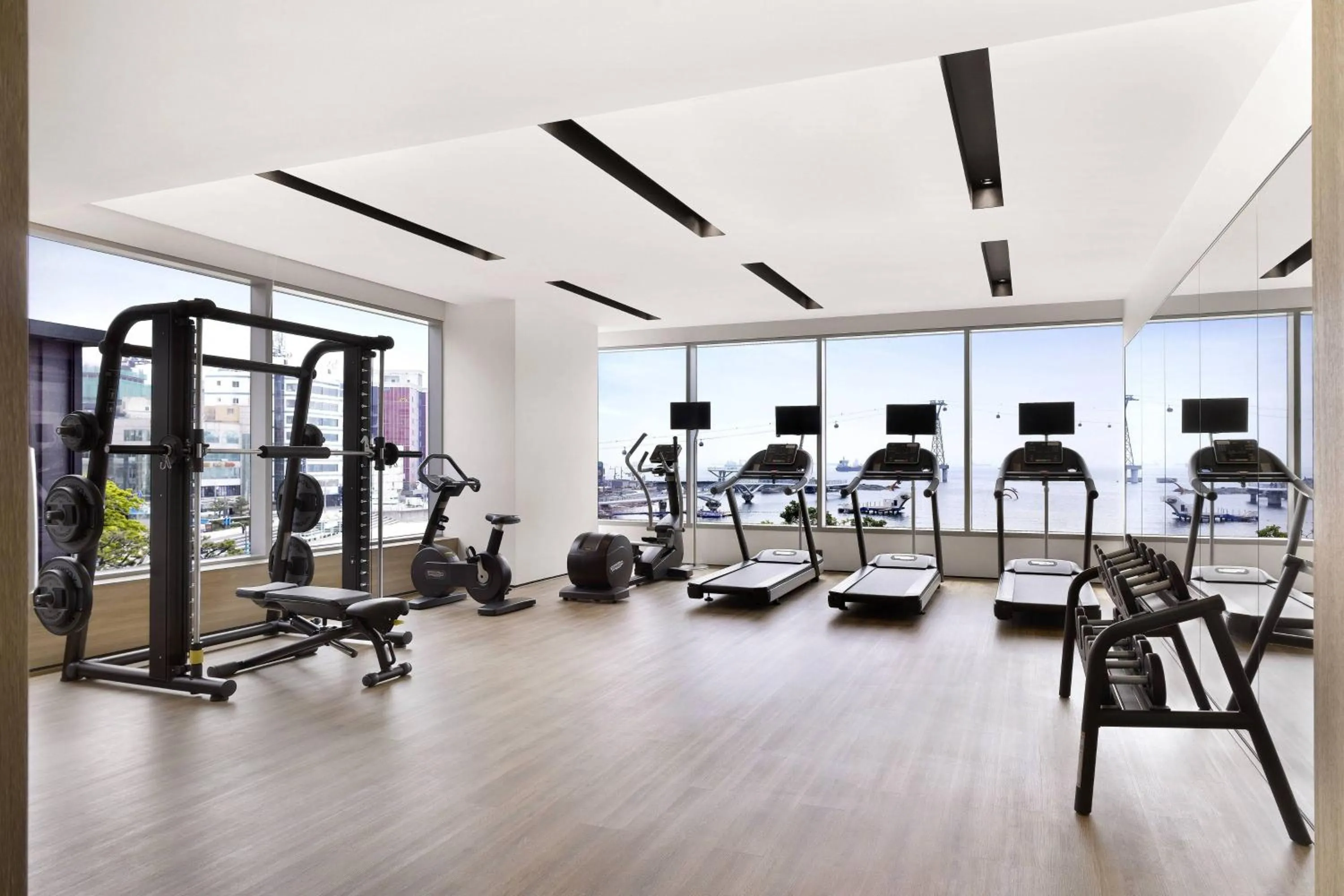 Fitness centre/facilities in Fairfield by Marriott Busan Songdo Beach