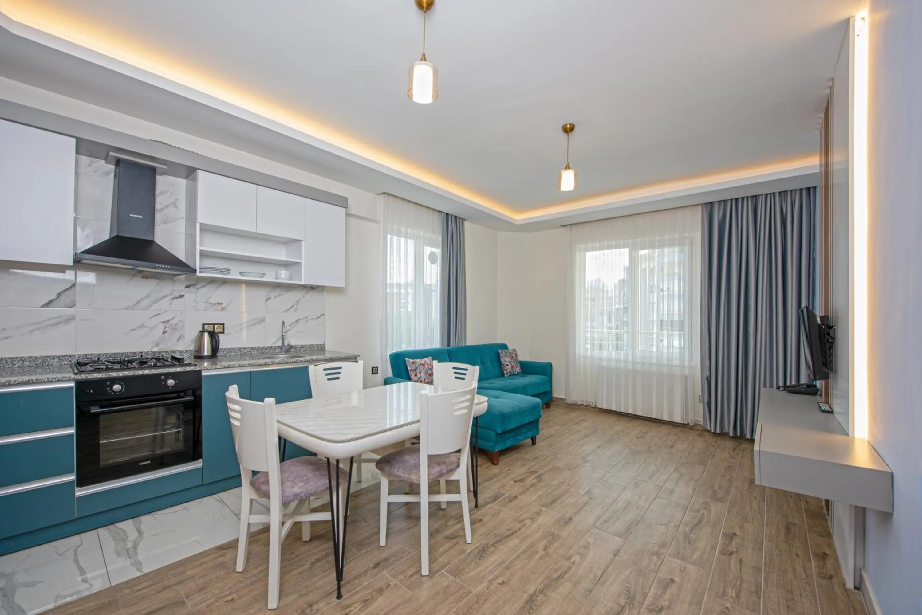 Living room in Citrus Park Hotel