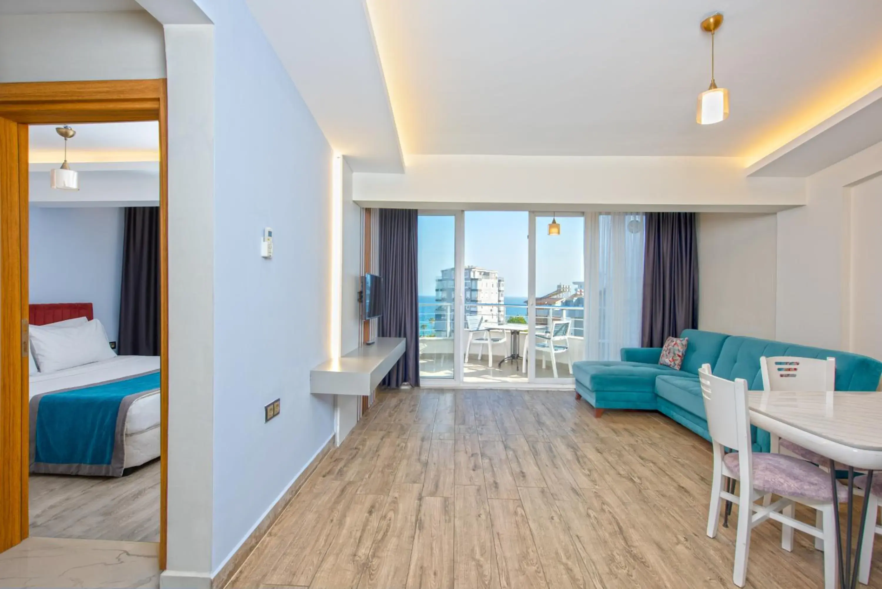 Living room, Bed in Citrus Park Hotel Living room, Bed in Citrus Park Hotel