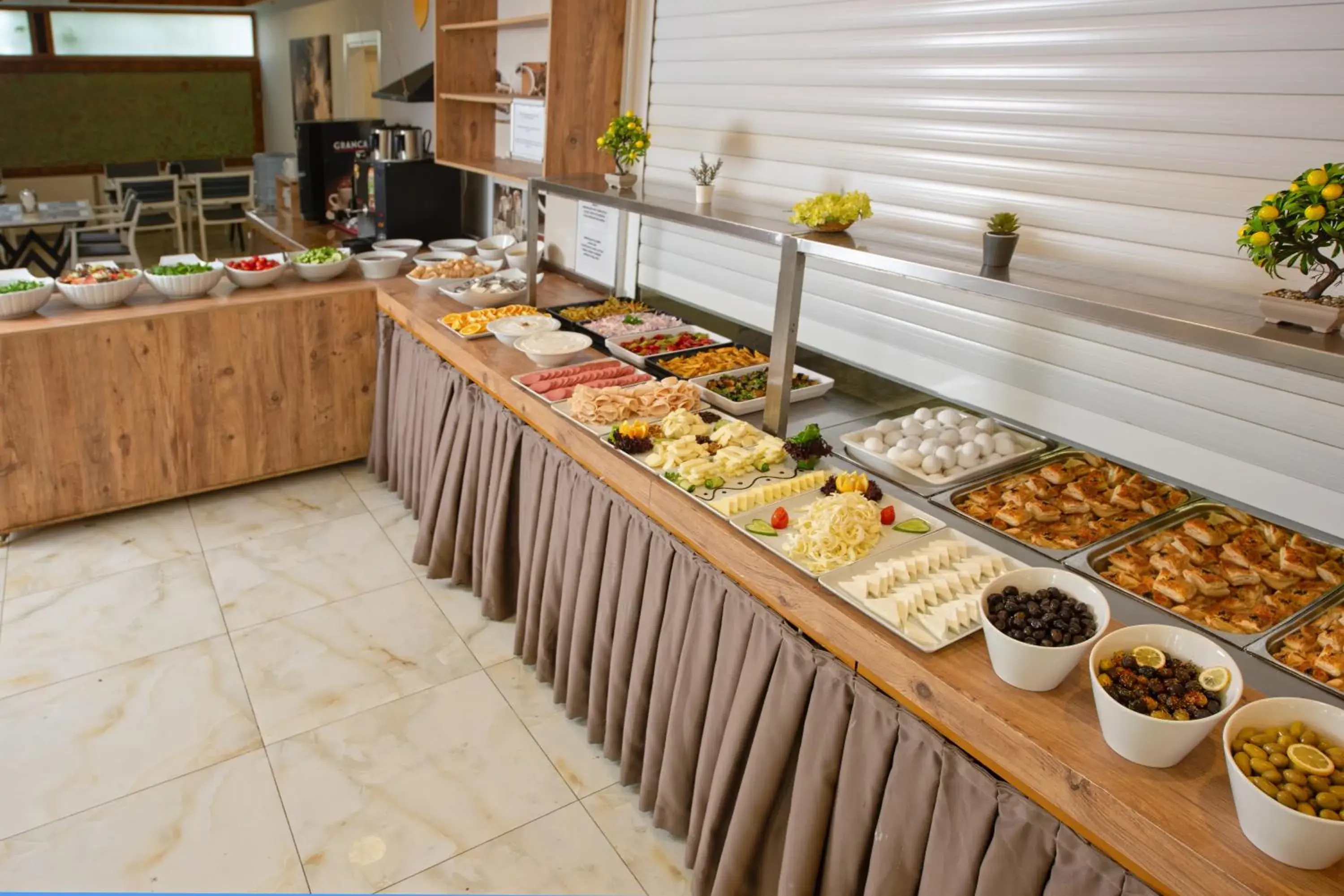Restaurant/places to eat in Citrus Park Hotel Restaurant/places to eat in Citrus Park Hotel