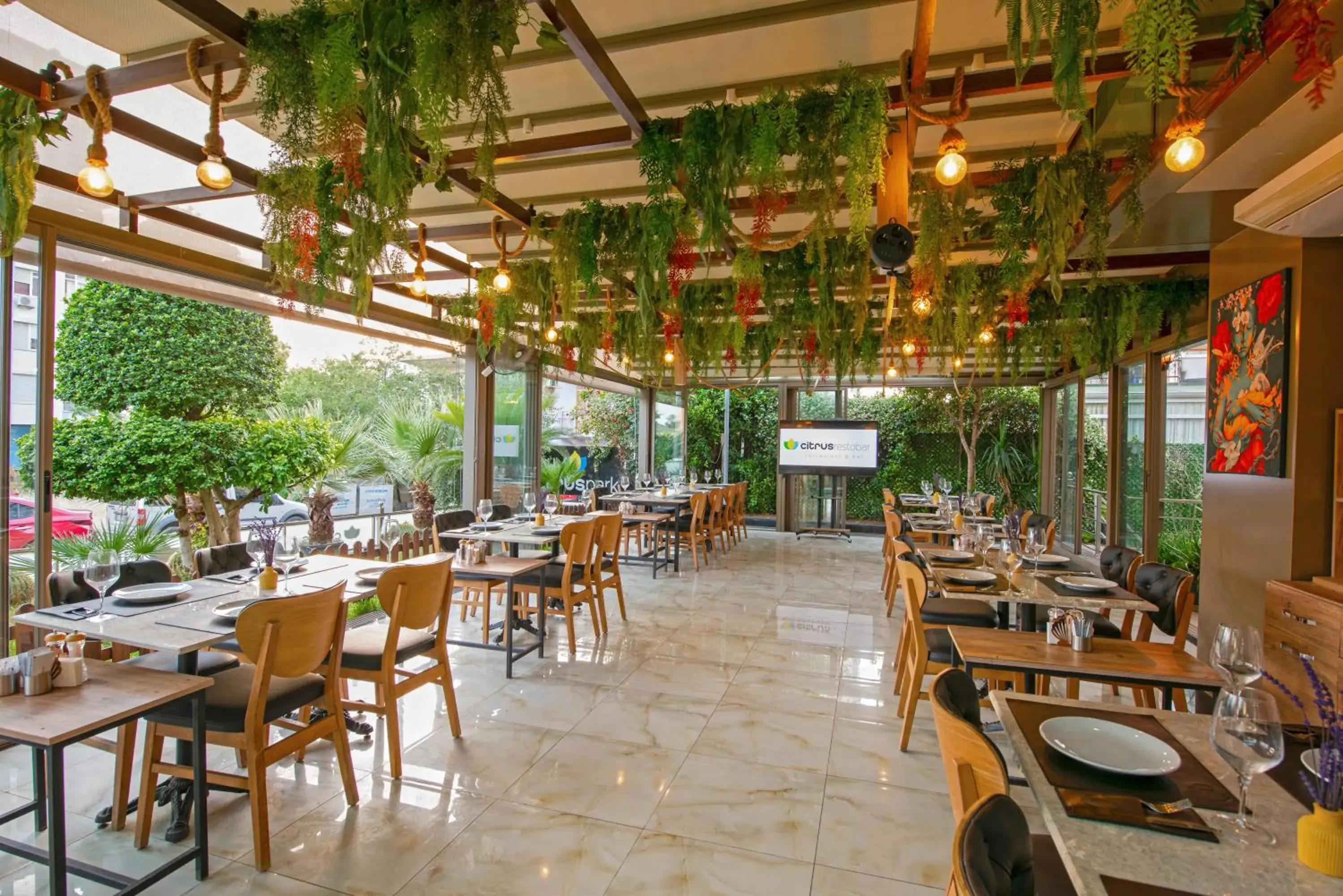 Property building in Citrus Park Hotel Property building in Citrus Park Hotel