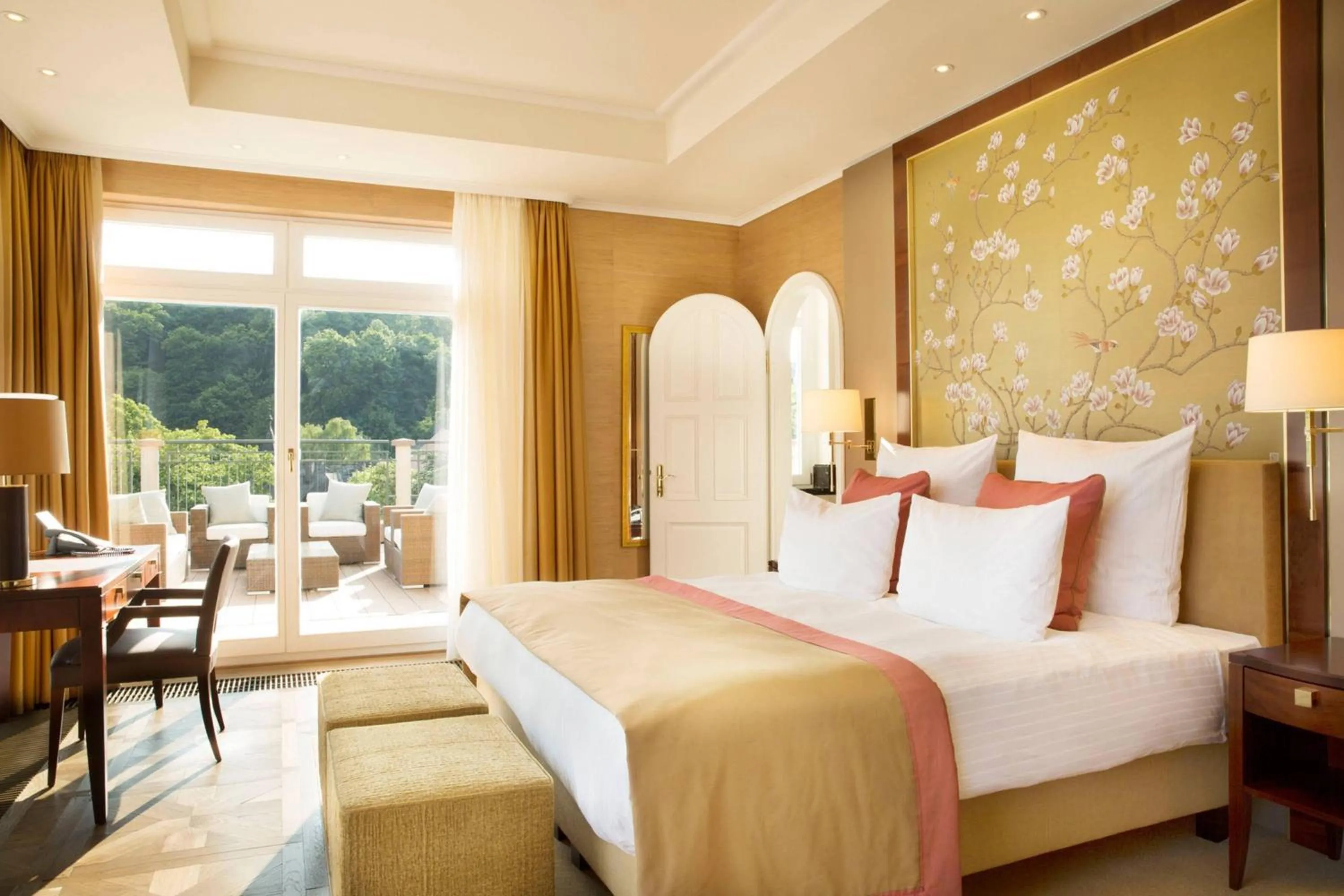 Photo of the whole room, Bed in Falkenstein Grand, Autograph Collection