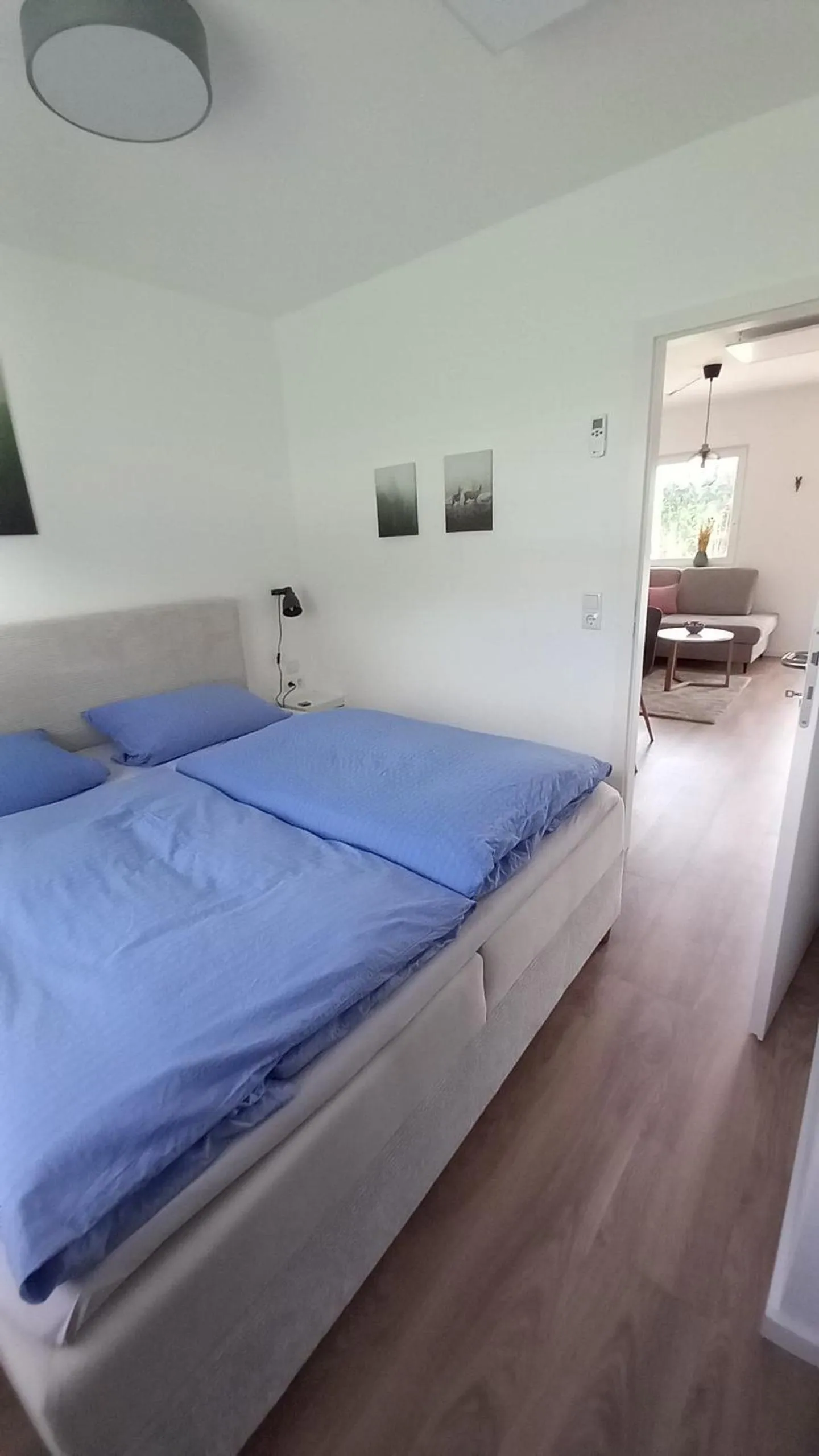 Photo of the whole room, Bed in Mein Vierjahreszeiten Hotel Garni Superior